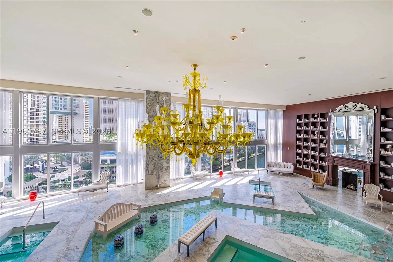 475 Brickell Ave #3513, Miami FL 33131
