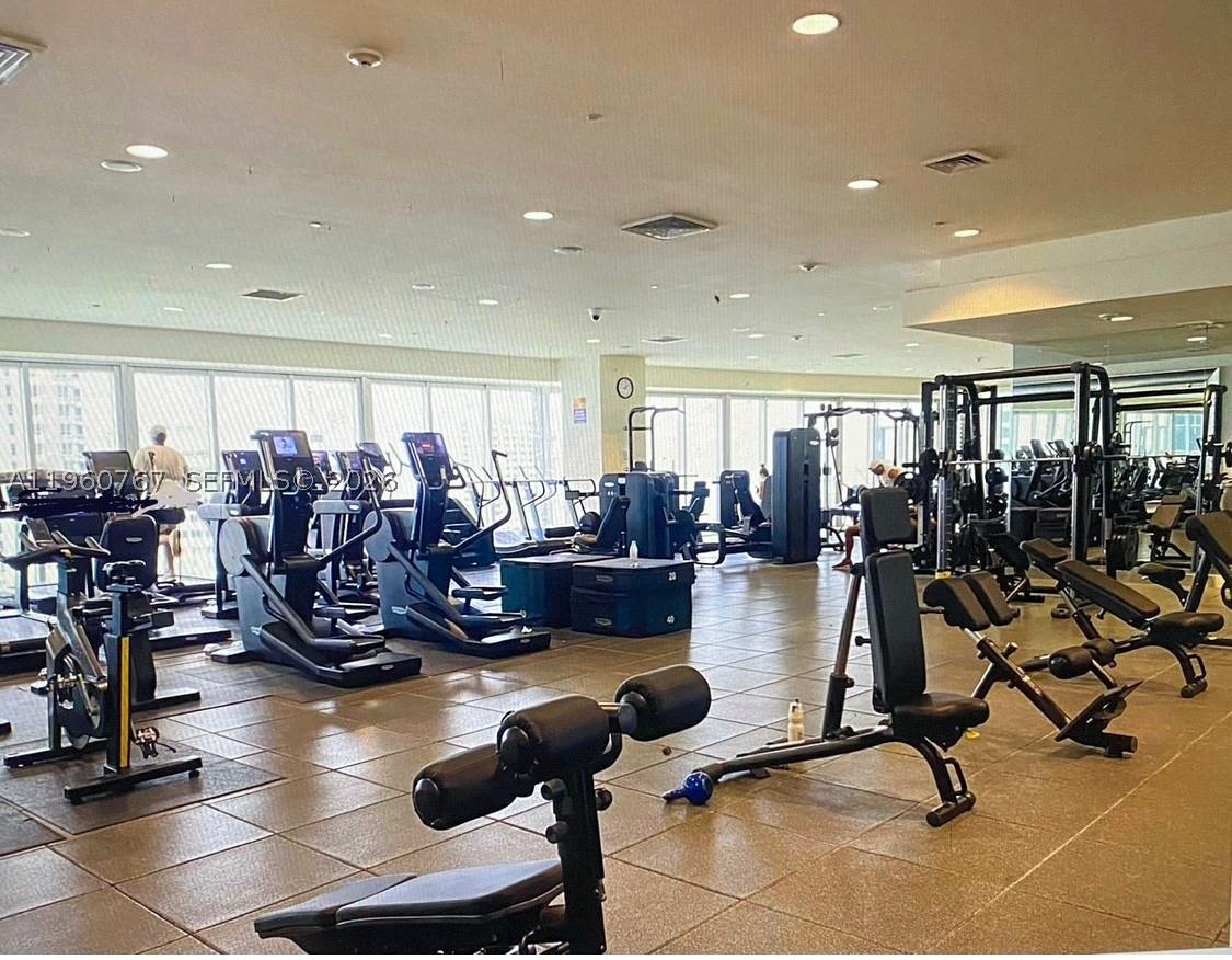 475 Brickell Ave #3513, Miami FL 33131