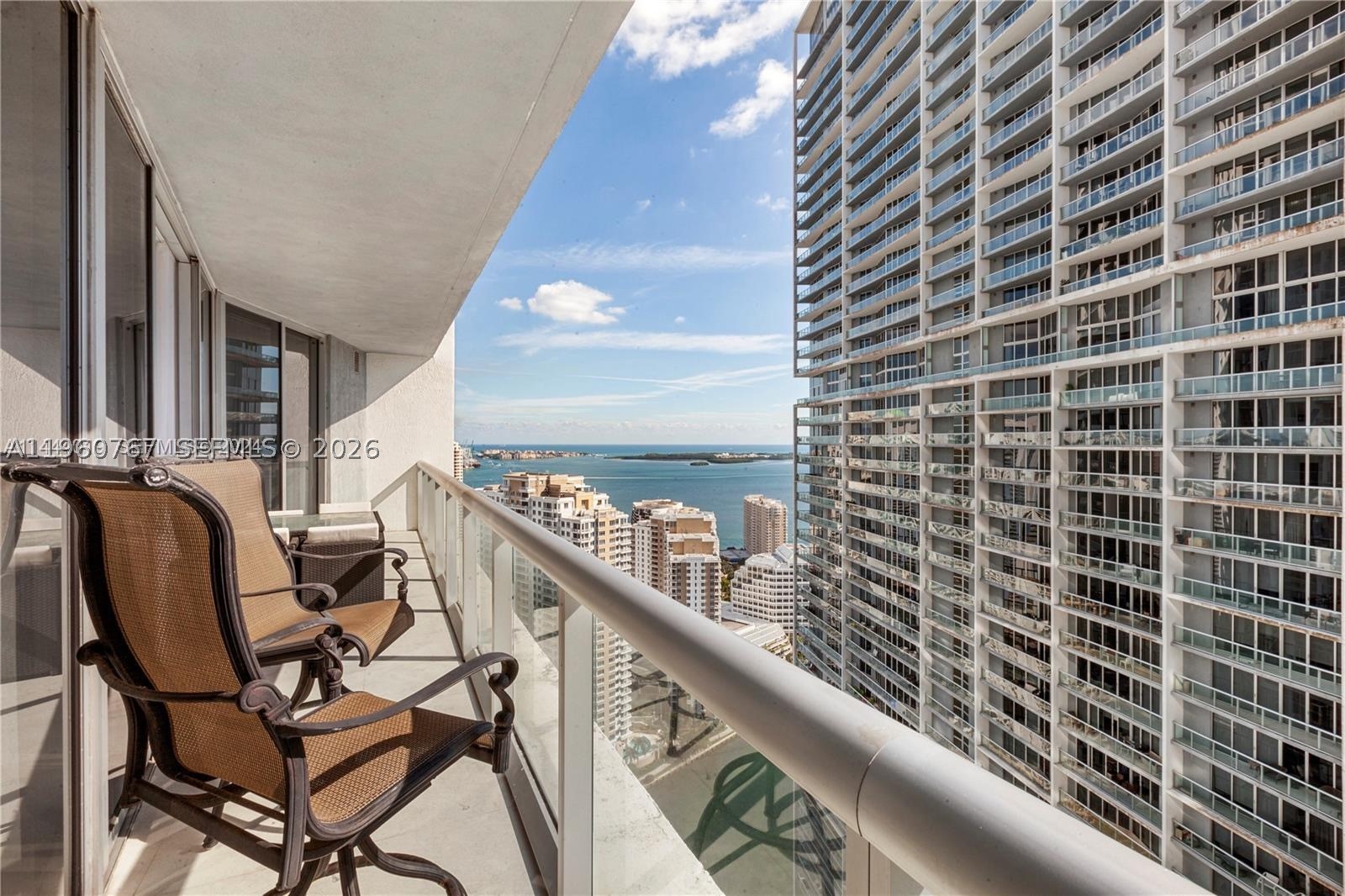 475 Brickell Ave #3513, Miami FL 33131