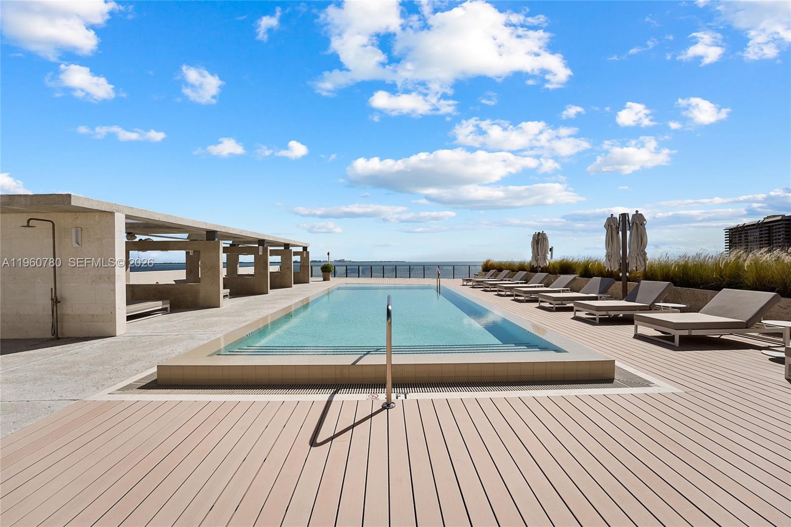 3581 E Glencoe St #605, Coconut Grove FL 33133