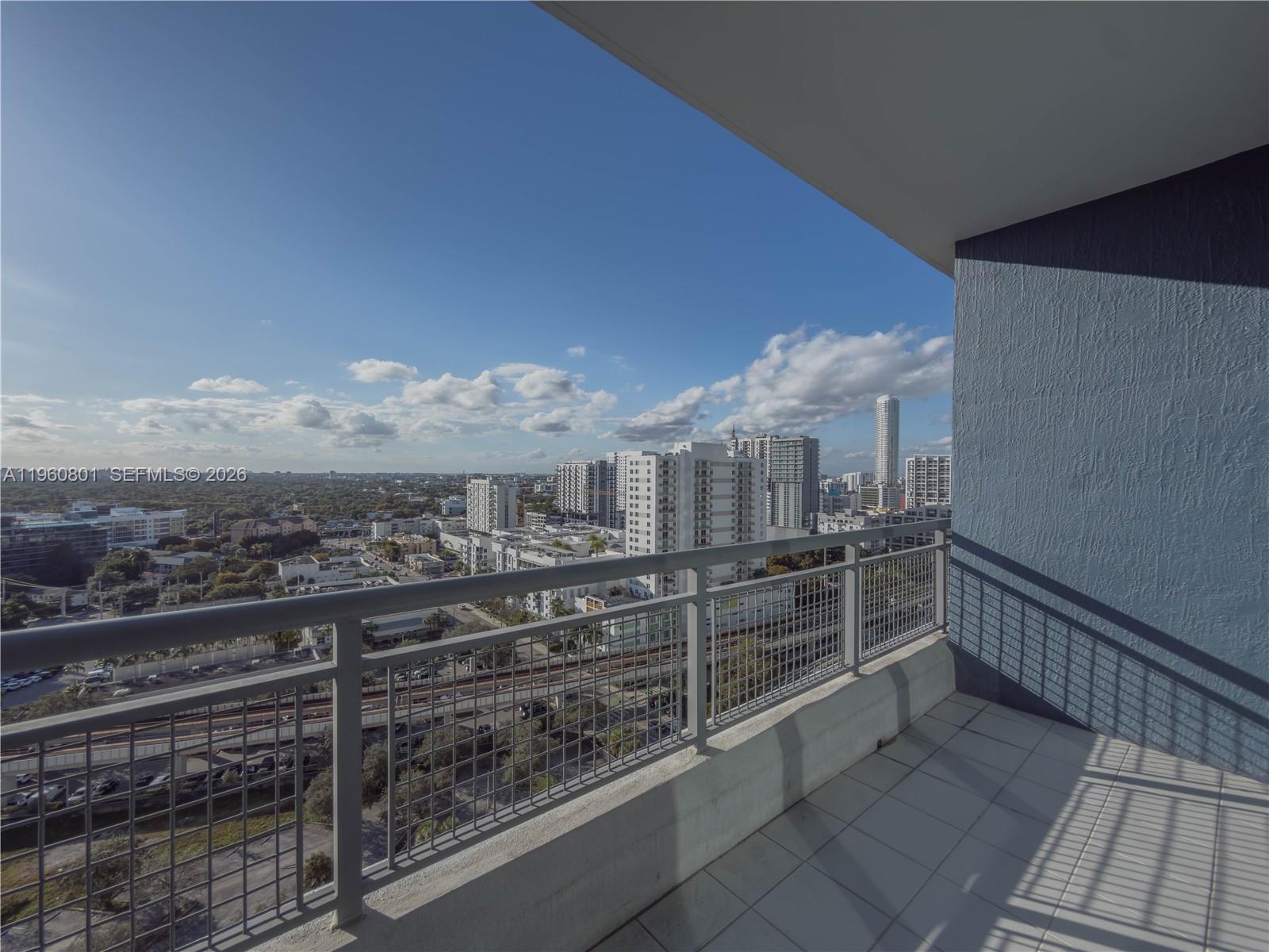 60 SW 13rd St #1605, Miami FL 33130