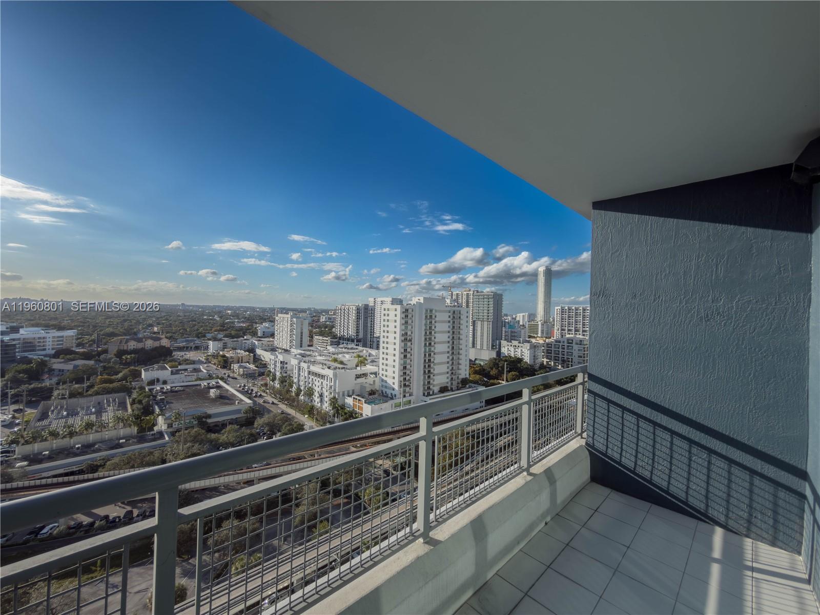 60 SW 13rd St #1605, Miami FL 33130