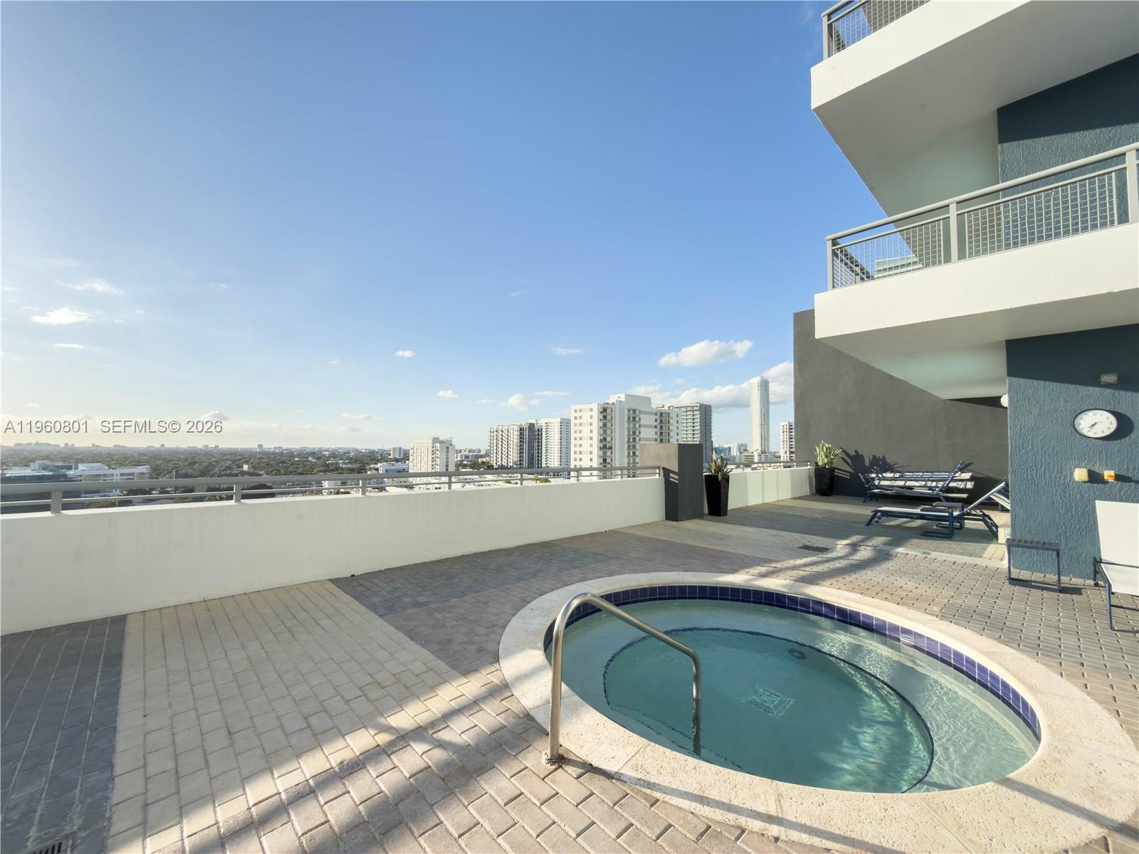 60 SW 13rd St #1605, Miami FL 33130