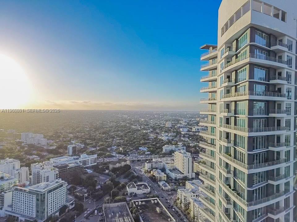 60 SW 13rd St #1605, Miami FL 33130