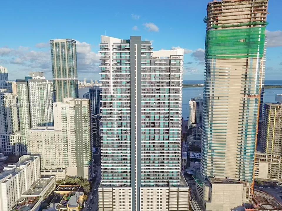 60 SW 13rd St #1605, Miami FL 33130
