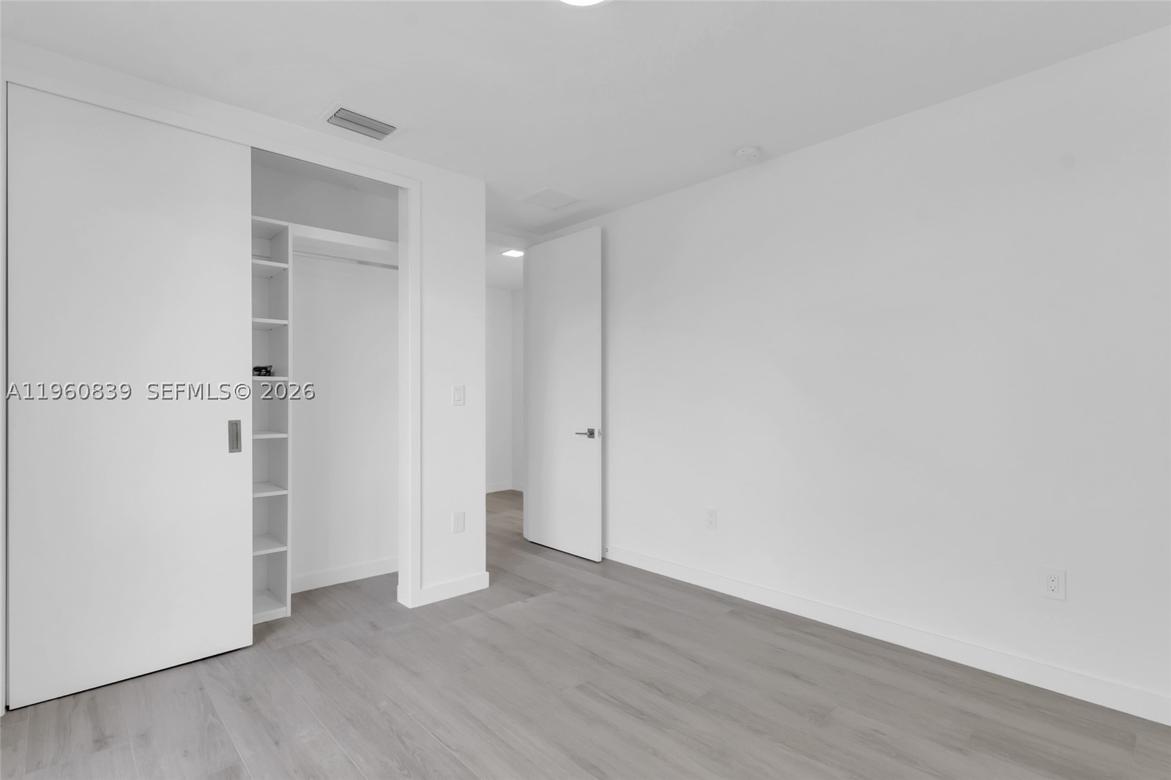 3204 Plaza St, Miami FL 33133