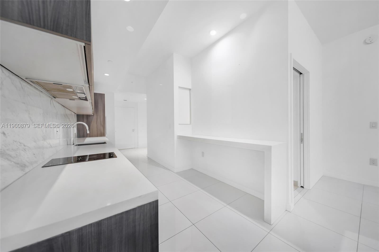 851 NE 1st Ave #204, Miami FL 33132