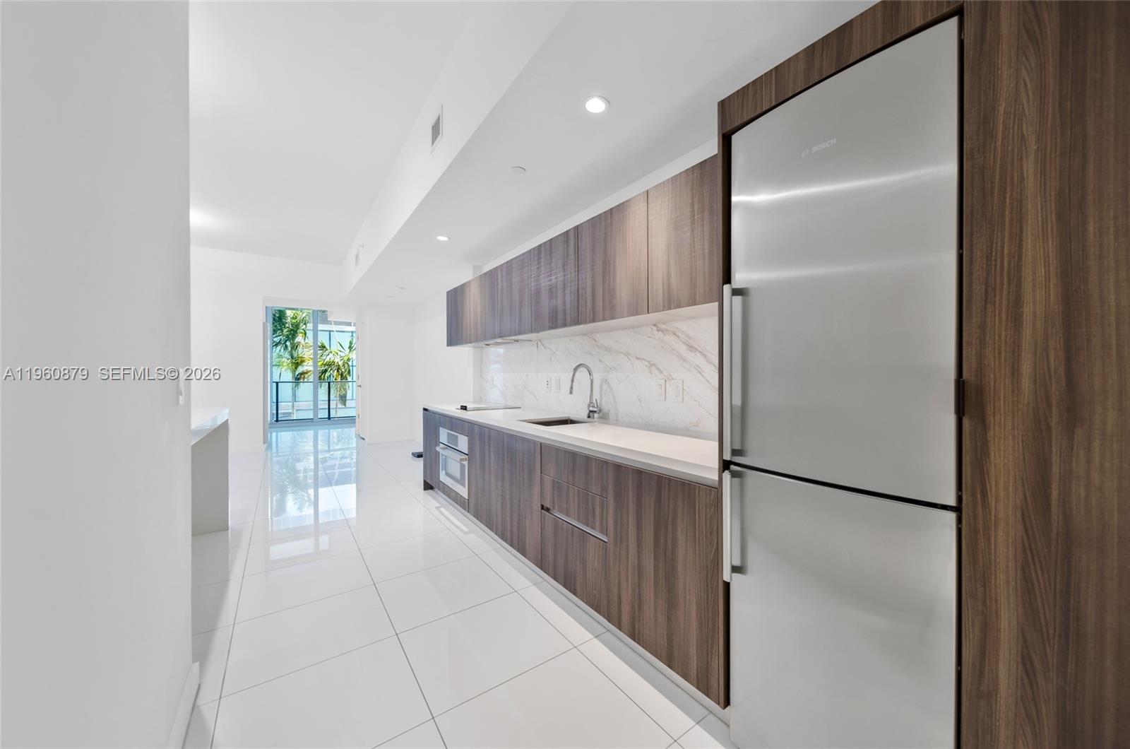 851 NE 1st Ave #204, Miami FL 33132