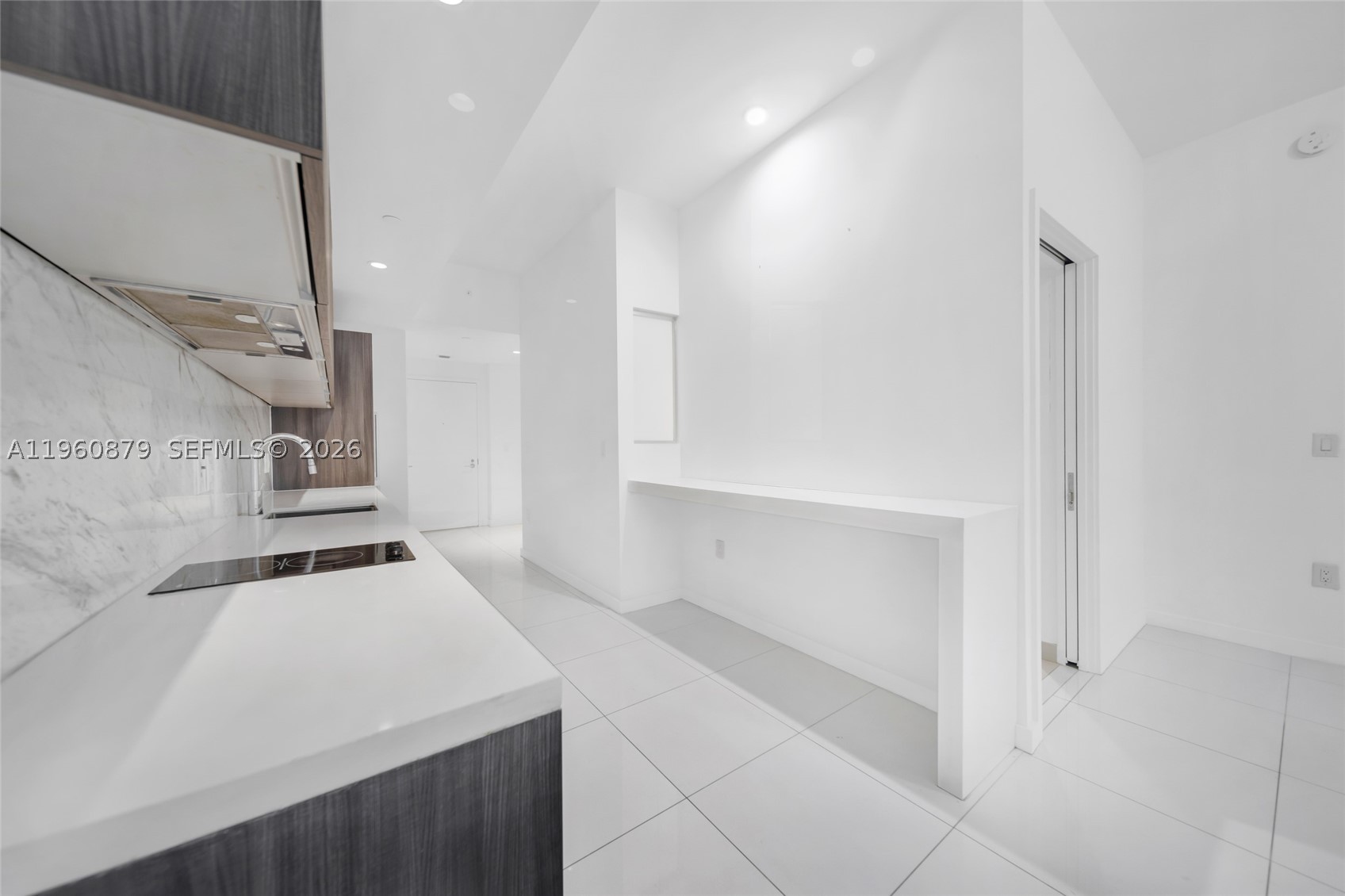 851 NE 1st Ave #204, Miami FL 33132