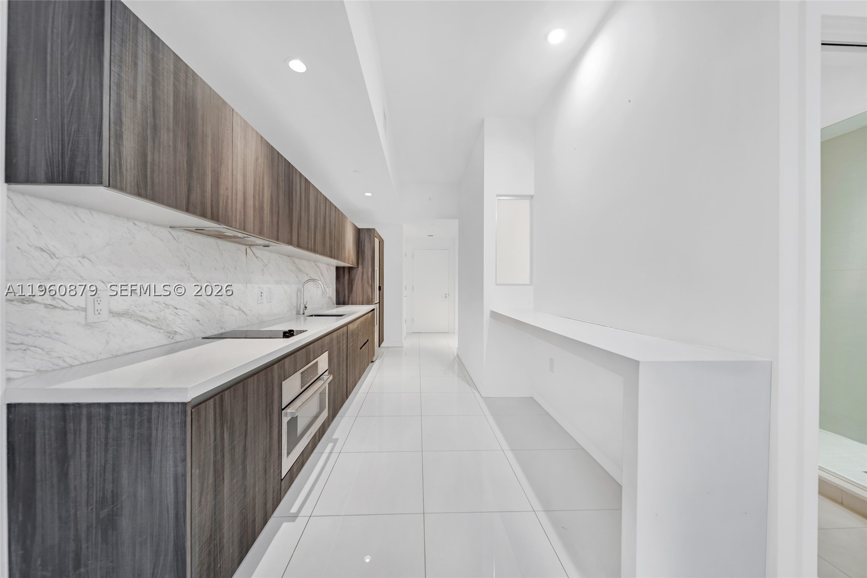 851 NE 1st Ave #204, Miami FL 33132