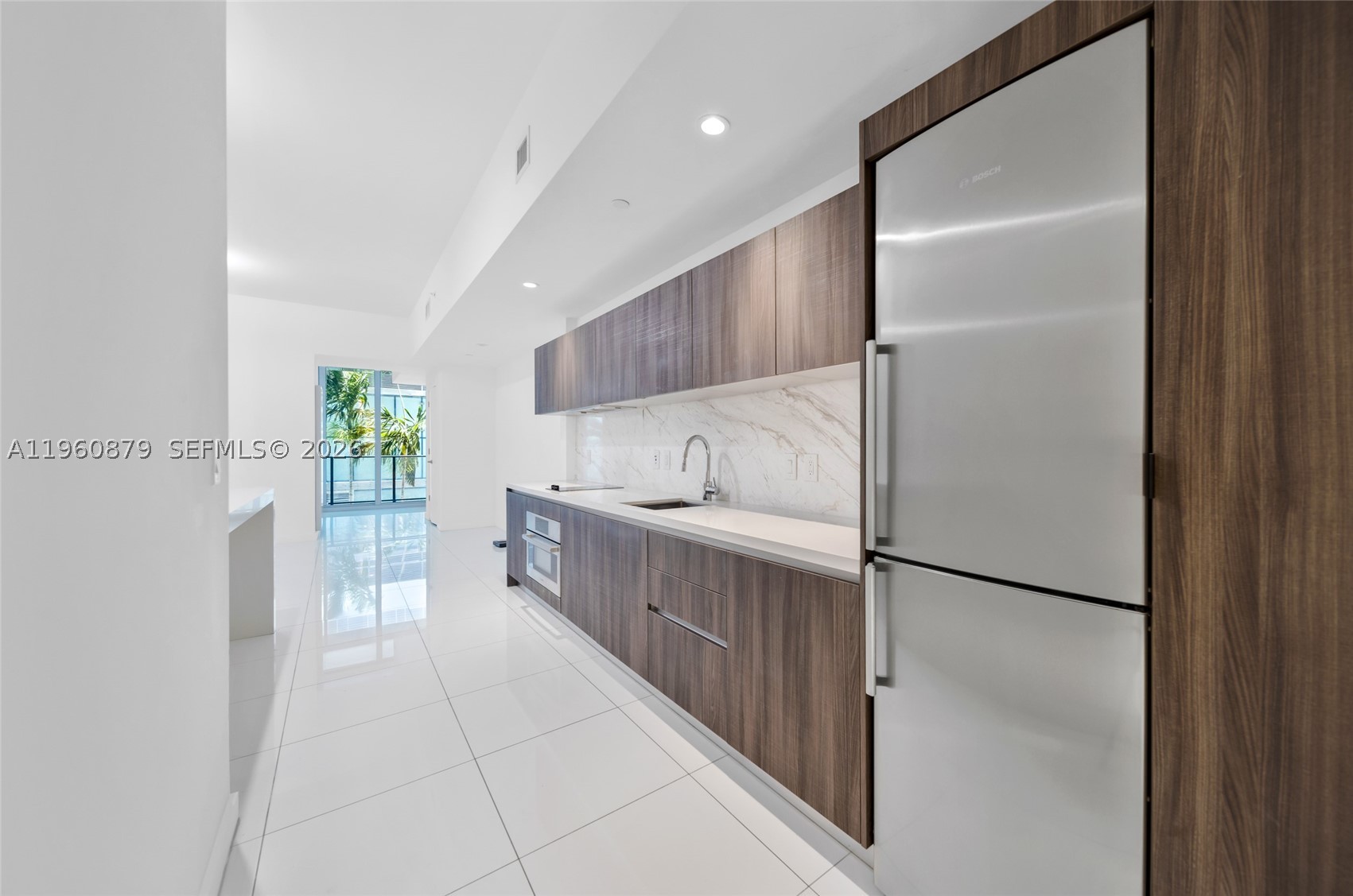 851 NE 1st Ave #204, Miami FL 33132