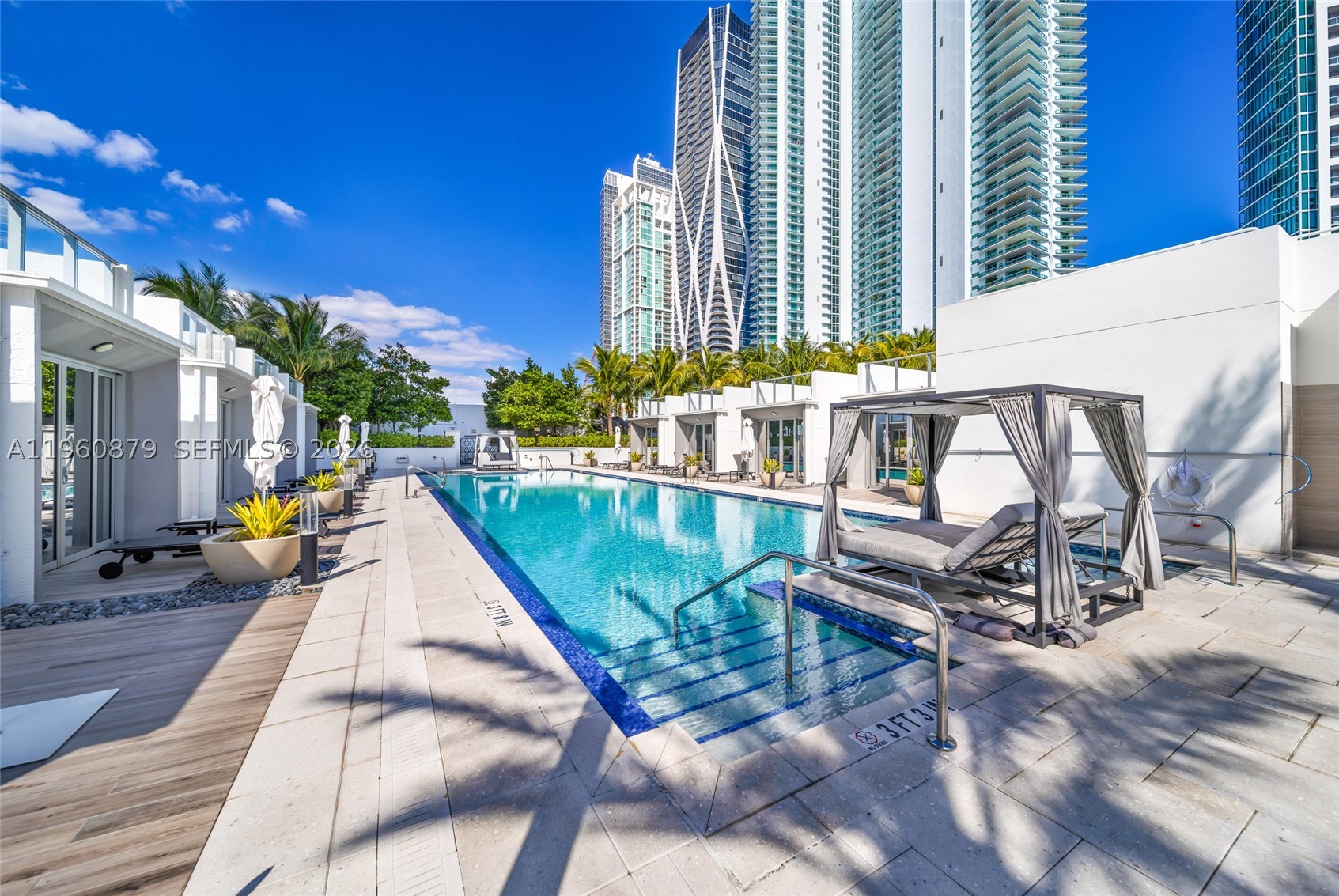 851 NE 1st Ave #204, Miami FL 33132