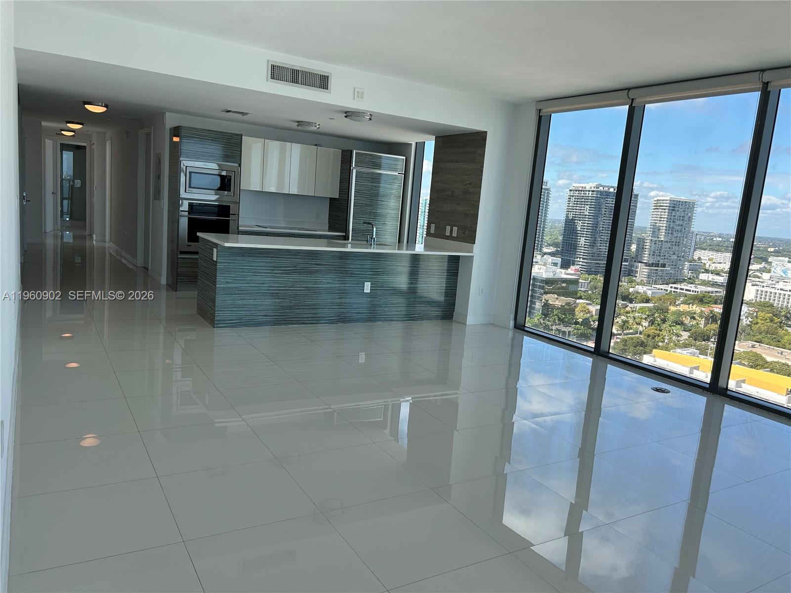 460 NE 28th St #2401, Miami FL 33137
