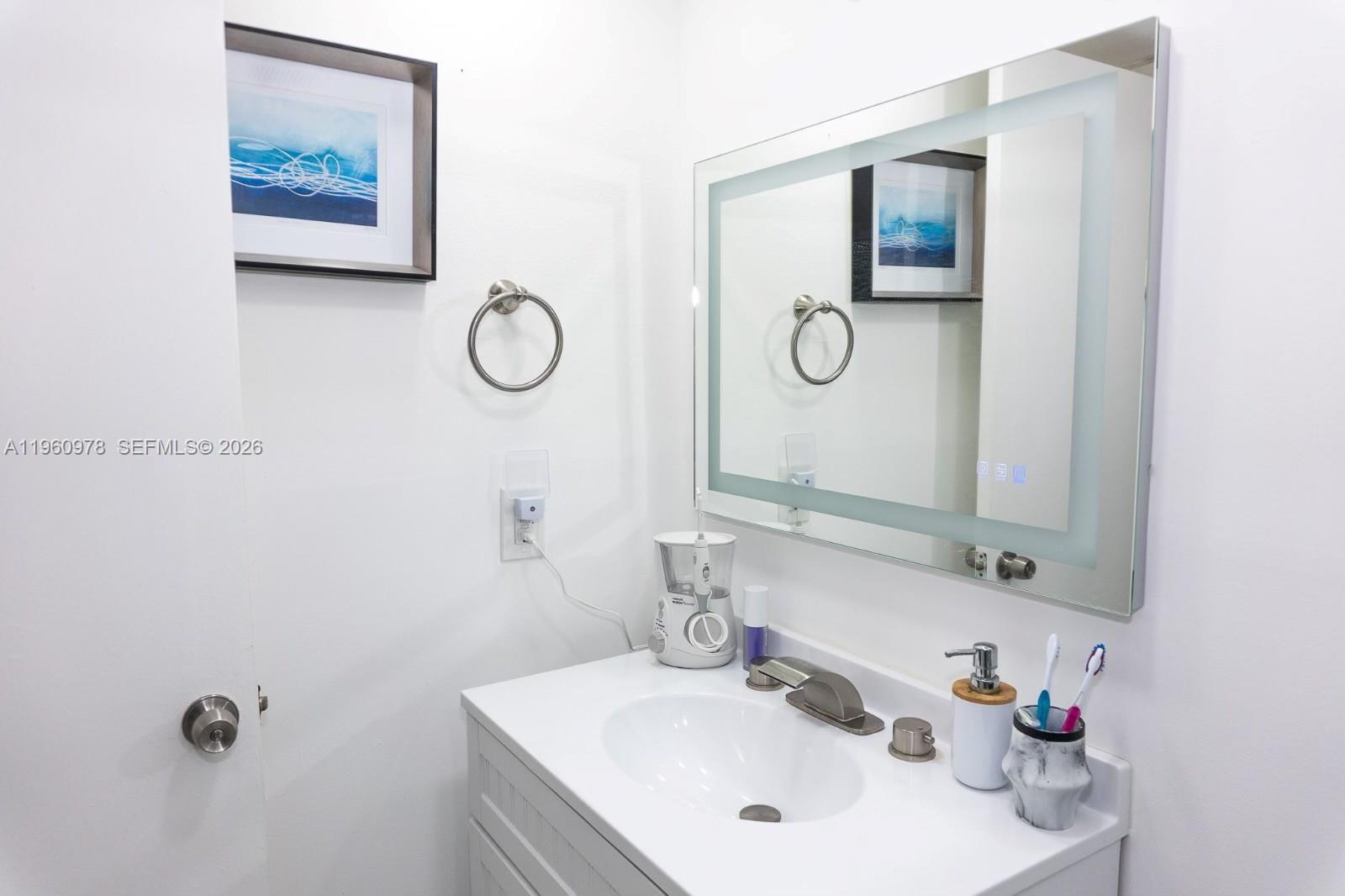 6190 W 19th Ave #201, Hialeah FL 33012