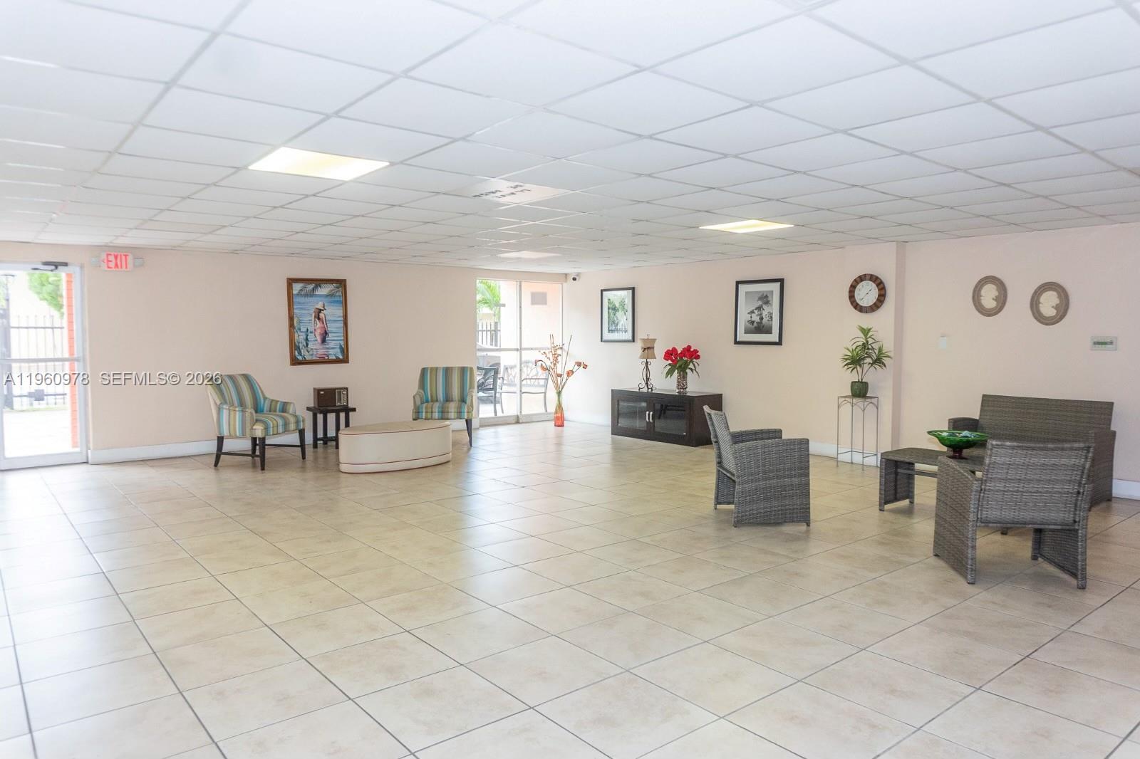 6190 W 19th Ave #201, Hialeah FL 33012