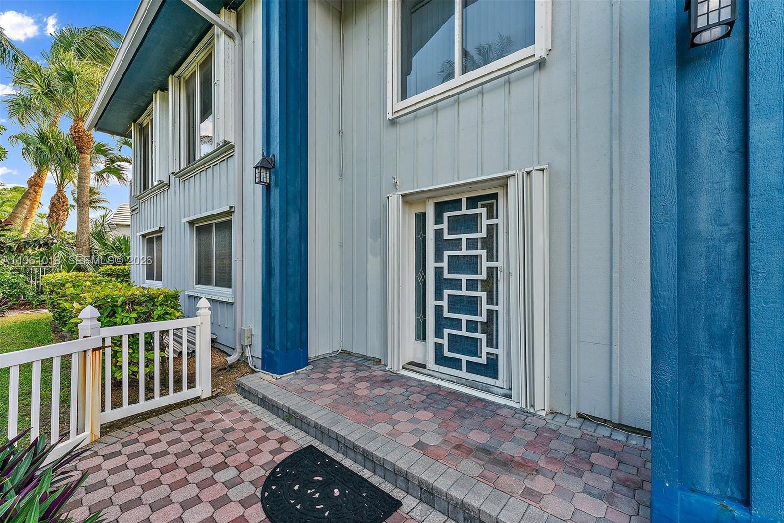 219 Colony Rd, Jupiter Inlet Colony FL 33469
