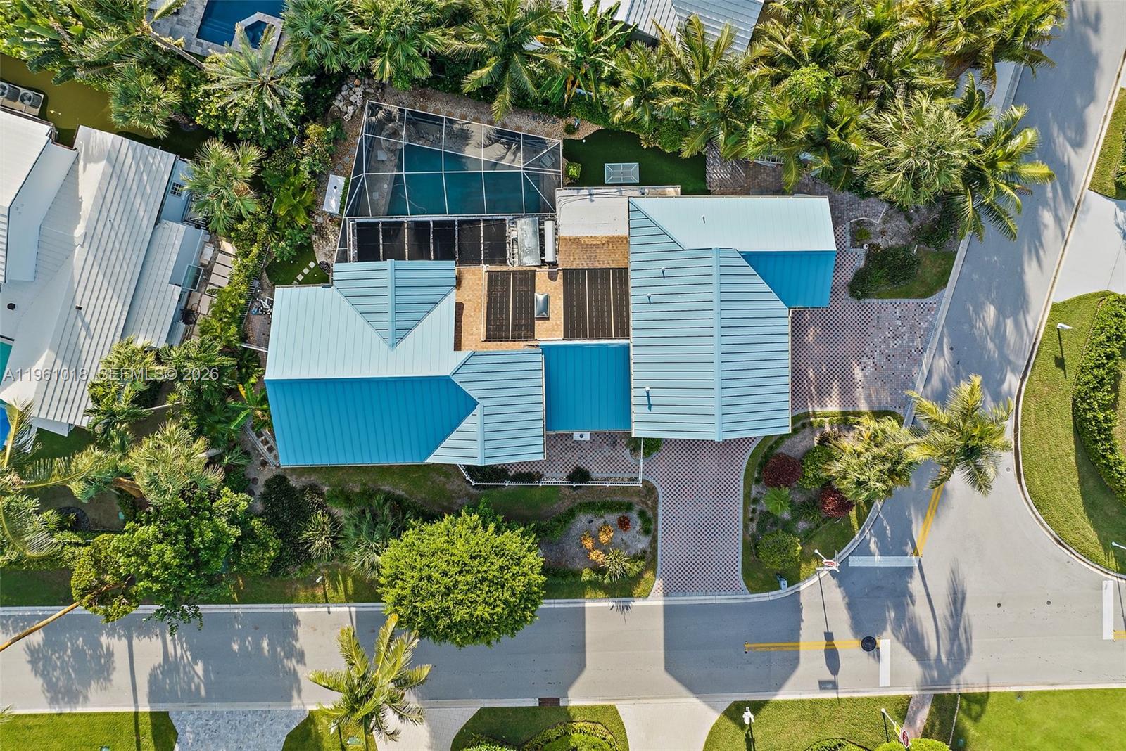 219 Colony Rd, Jupiter Inlet Colony FL 33469