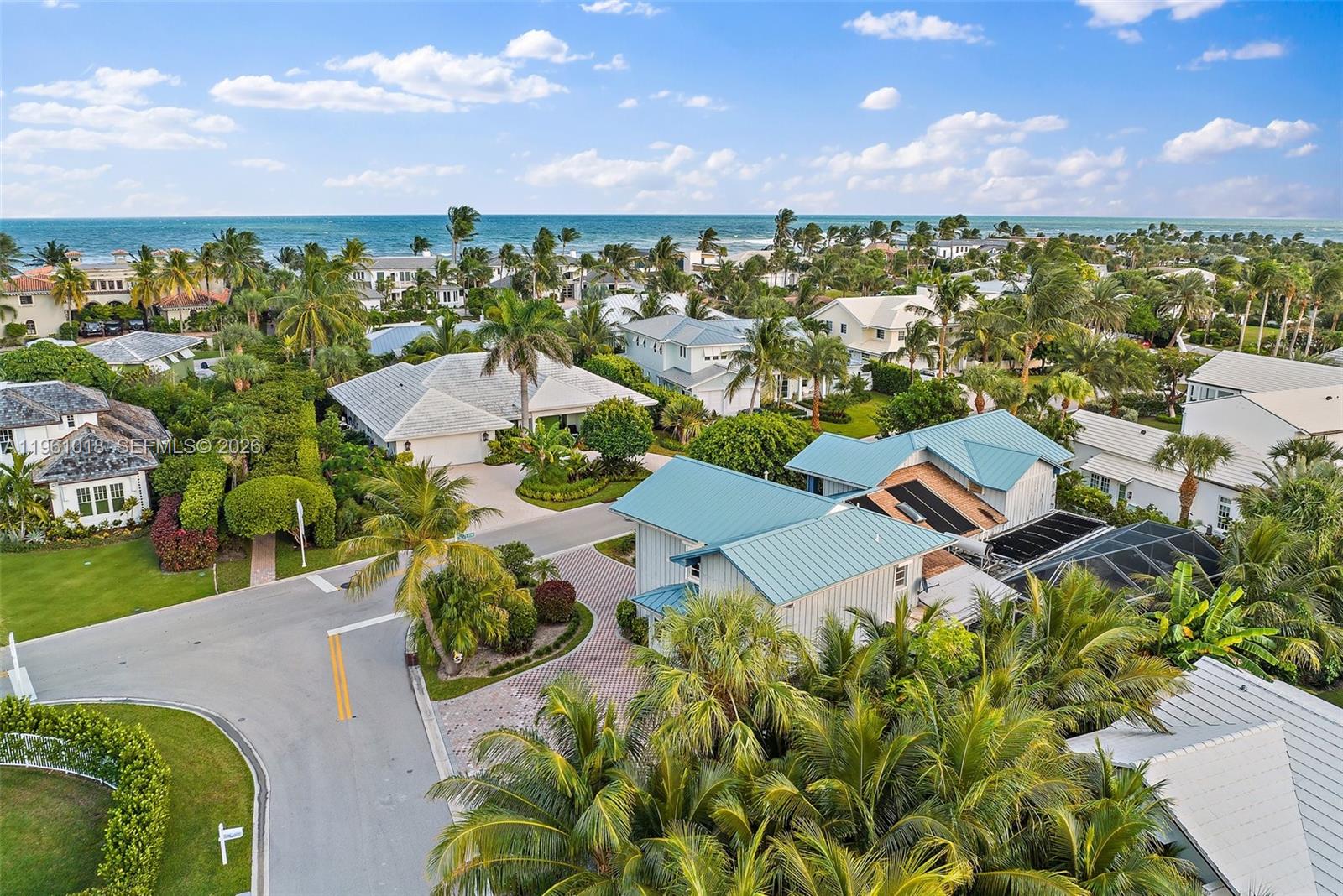 219 Colony Rd, Jupiter Inlet Colony FL 33469