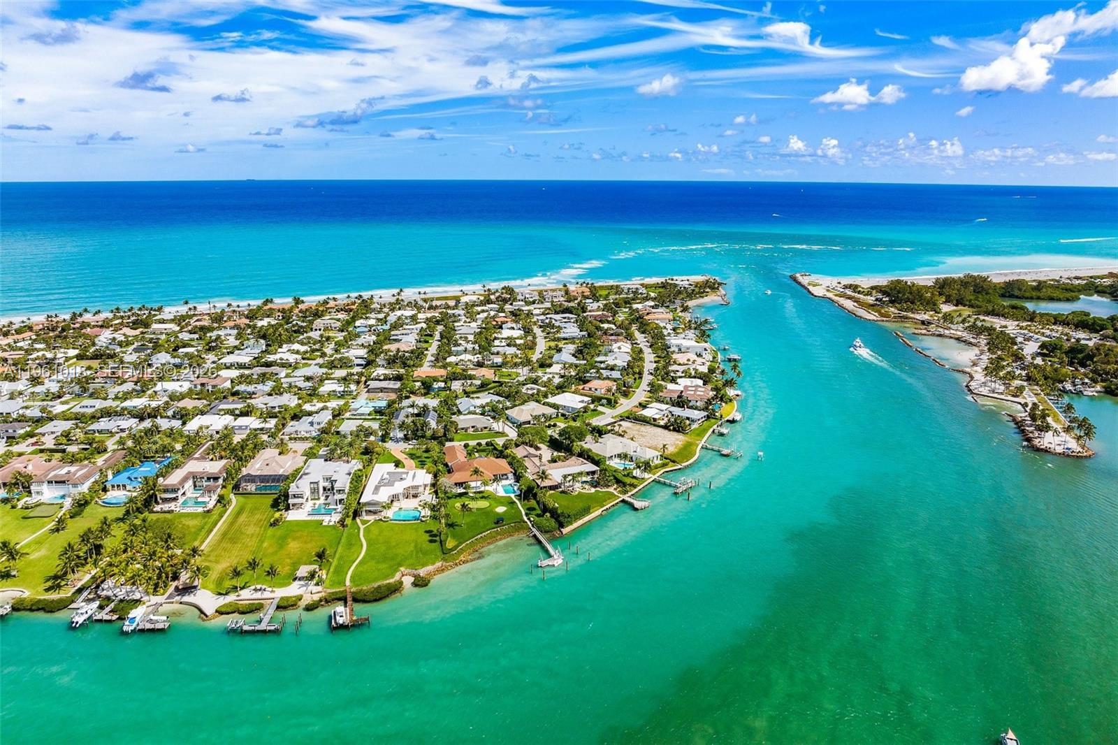 219 Colony Rd, Jupiter Inlet Colony FL 33469