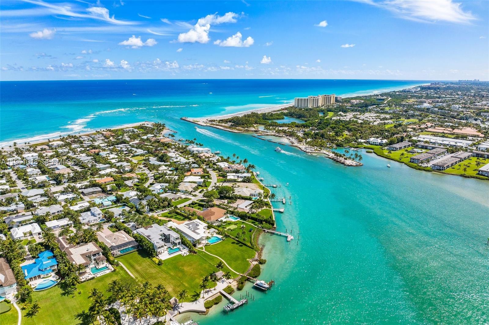 219 Colony Rd, Jupiter Inlet Colony FL 33469