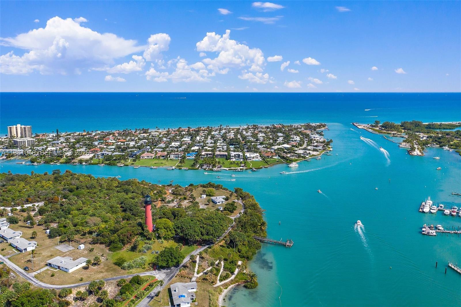 219 Colony Rd, Jupiter Inlet Colony FL 33469
