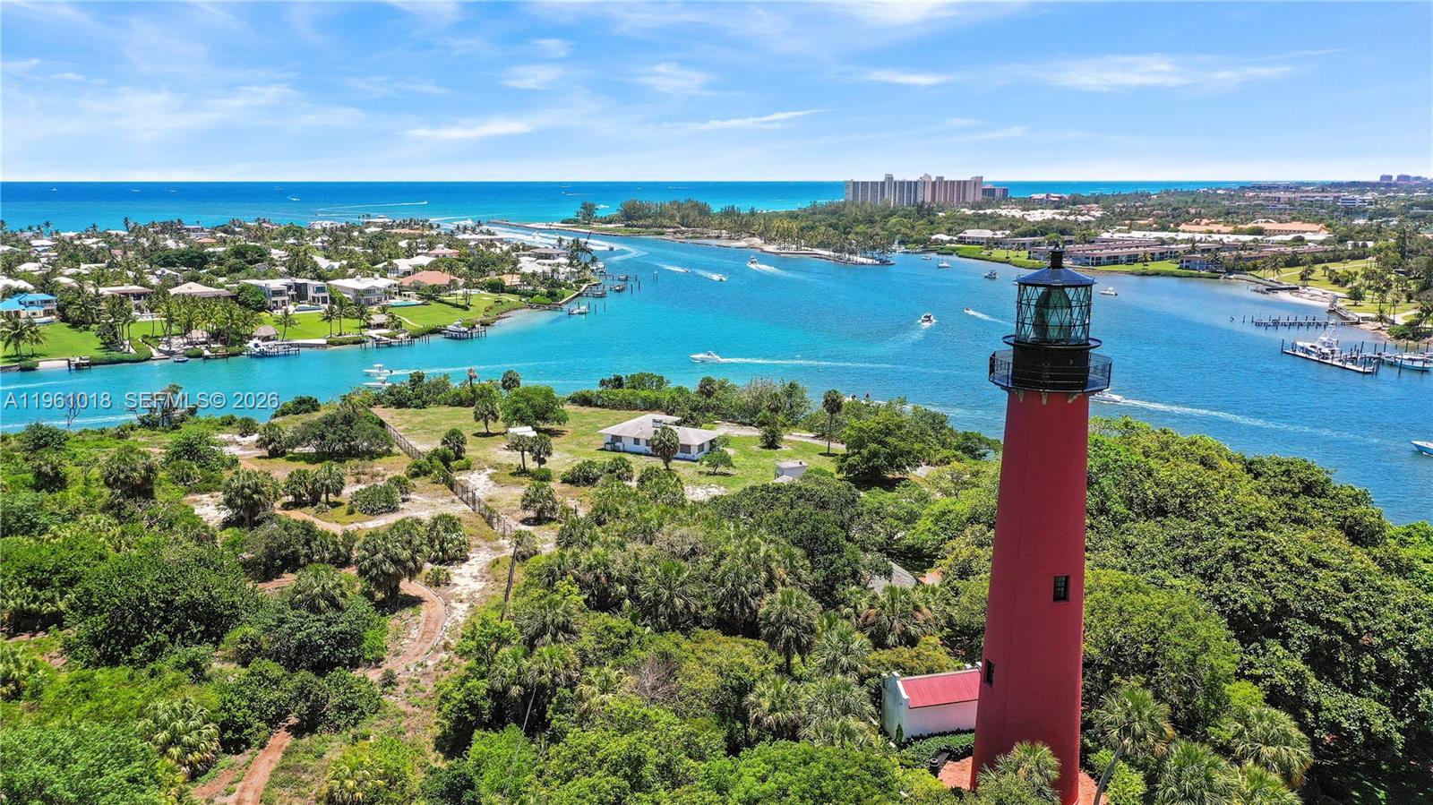 219 Colony Rd, Jupiter Inlet Colony FL 33469
