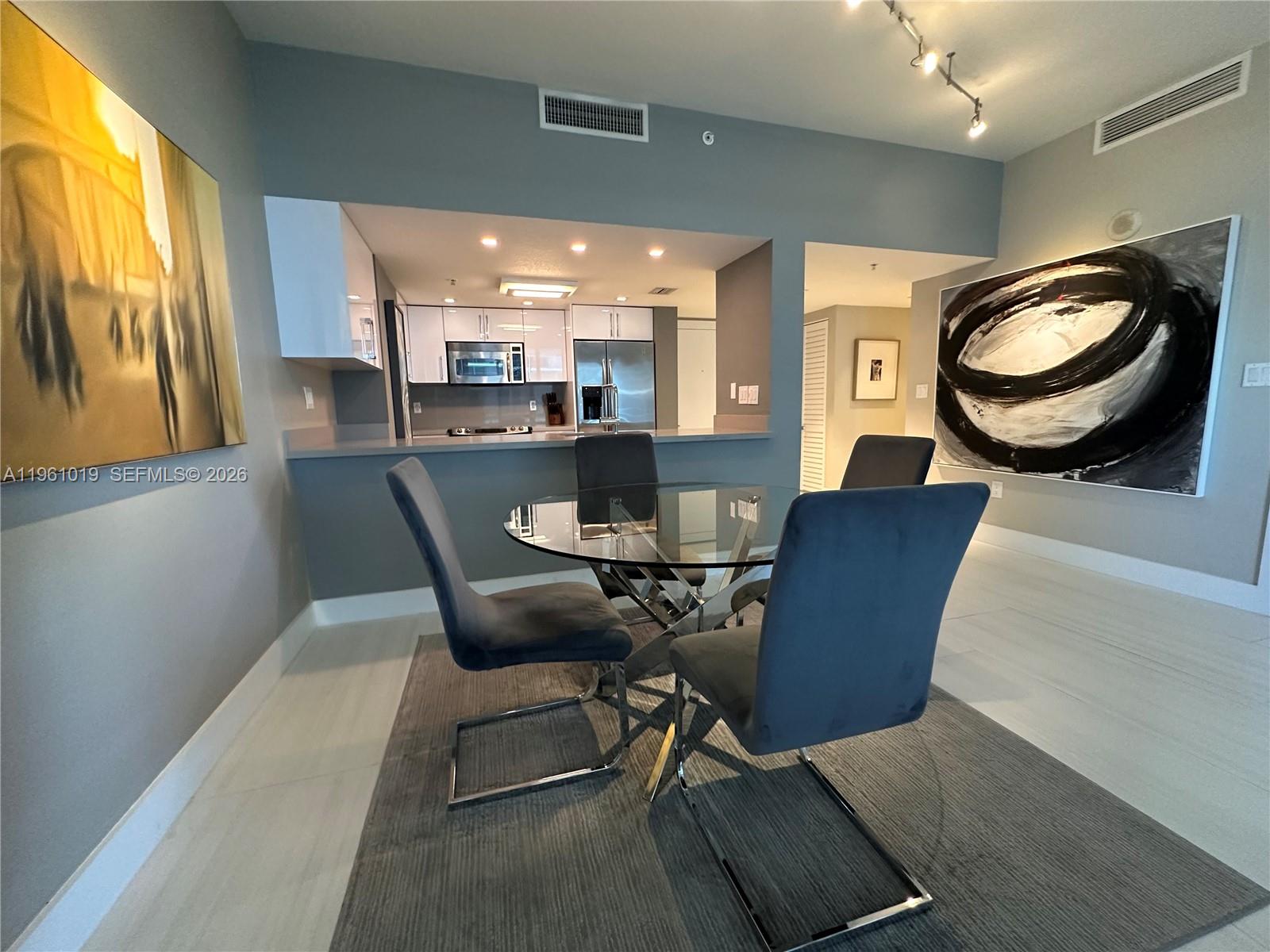1800 N Bayshore Dr #812, Miami FL 33132
