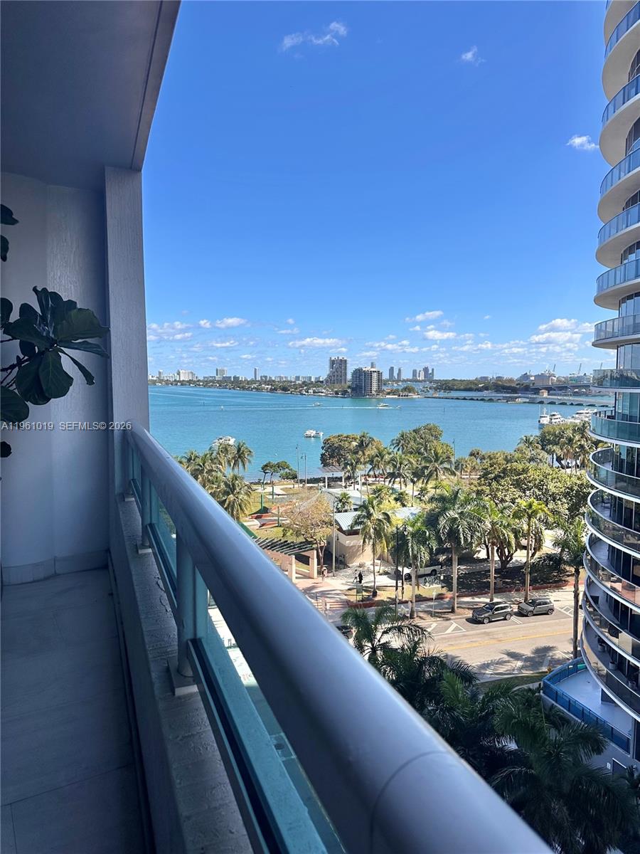 1800 N Bayshore Dr #812, Miami FL 33132