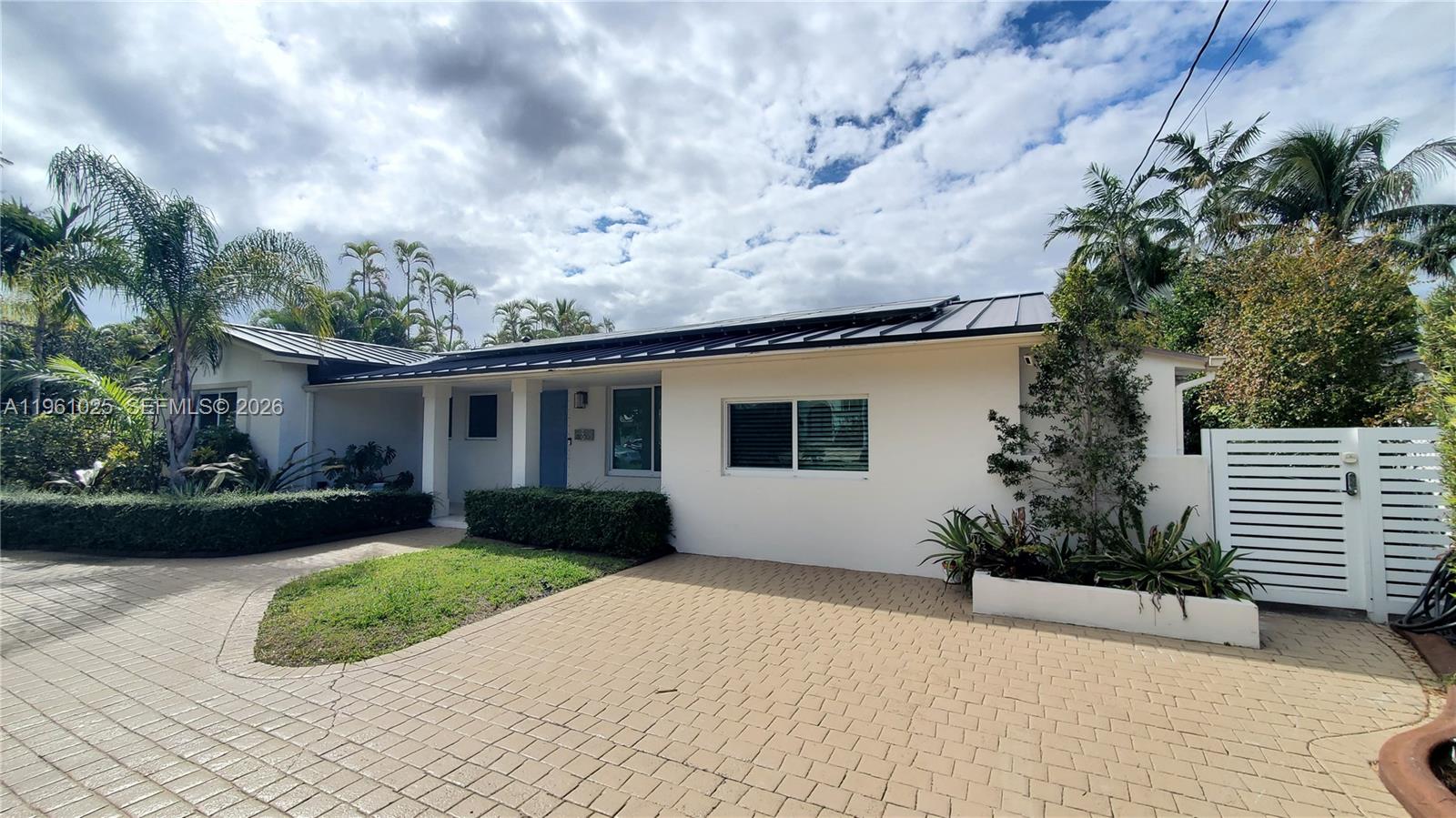 13000 Coronado Ln, North Miami FL 33181