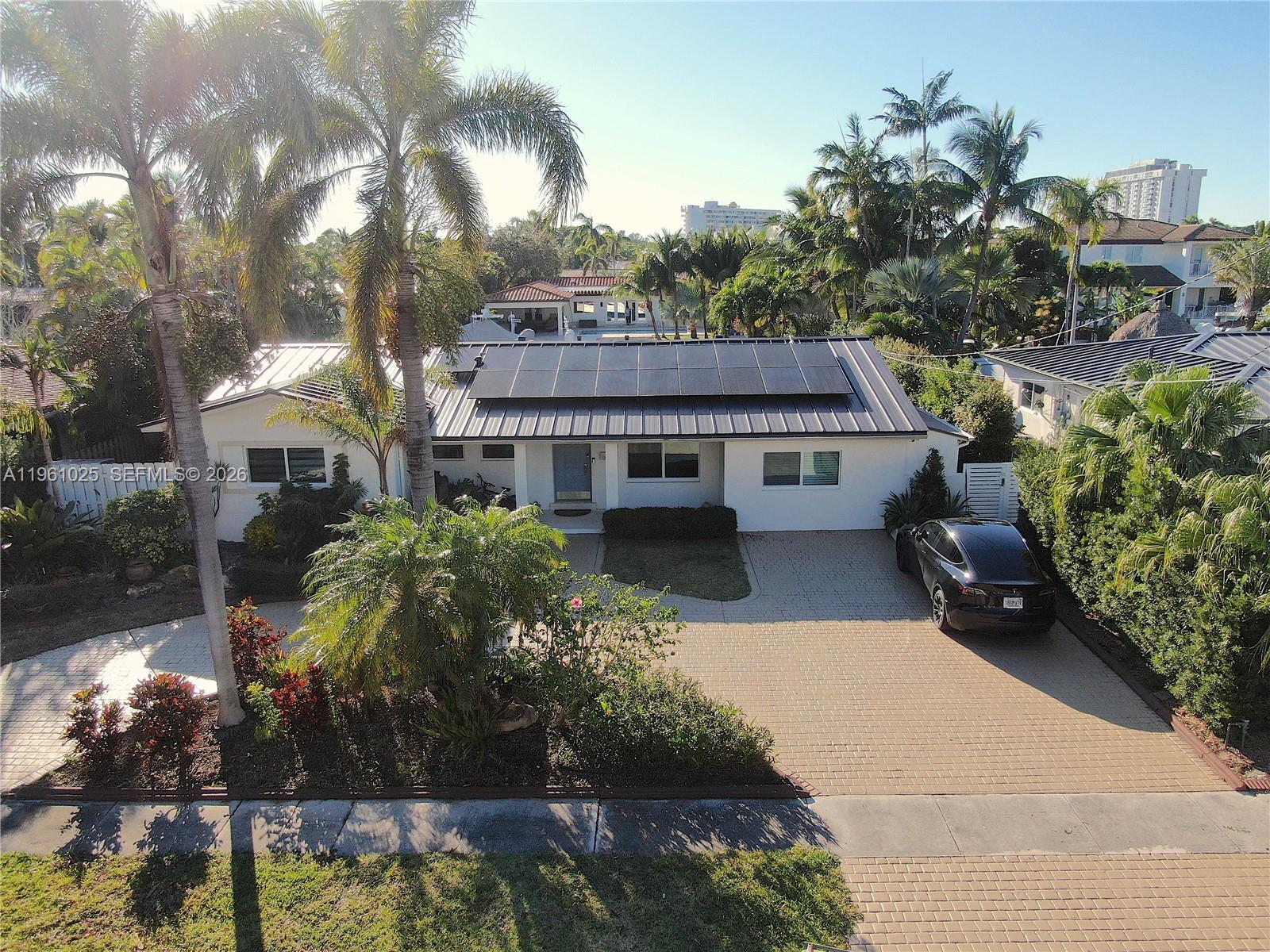 13000 Coronado Ln, North Miami FL 33181
