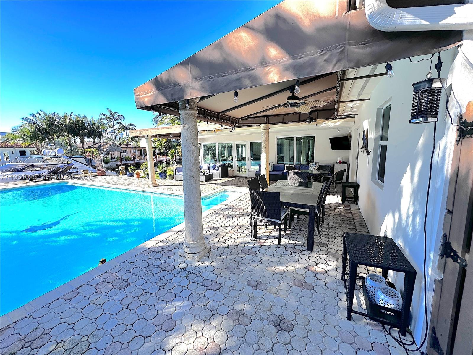 13000 Coronado Ln, North Miami FL 33181