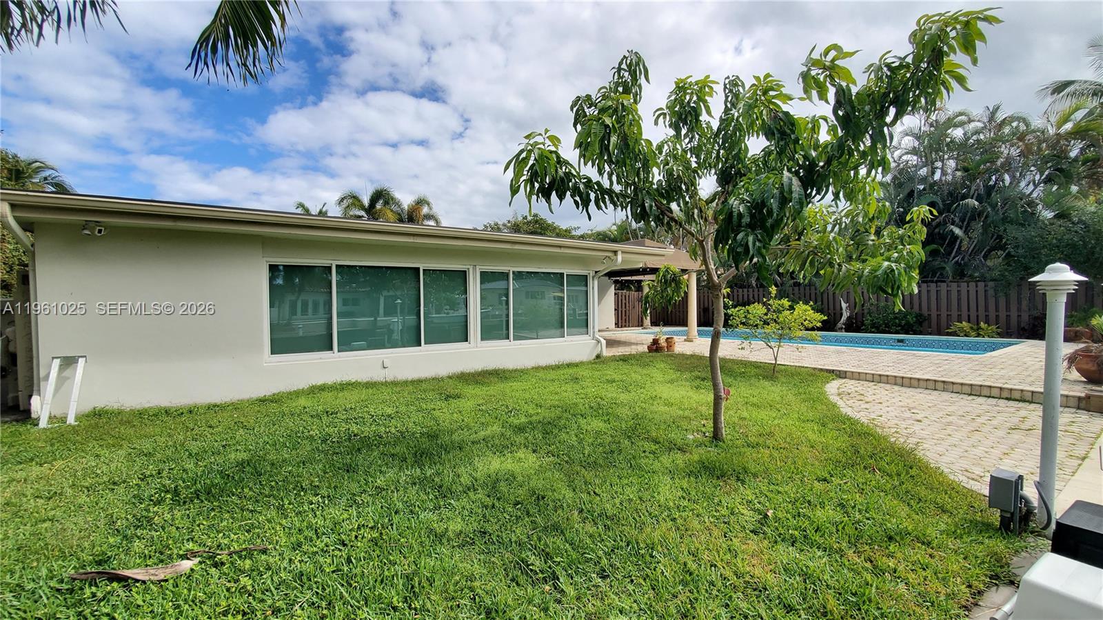 13000 Coronado Ln, North Miami FL 33181