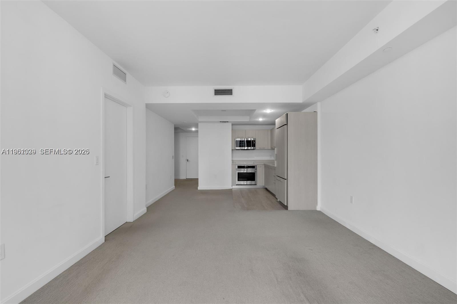 45 SW 9th St #2204, Miami FL 33130