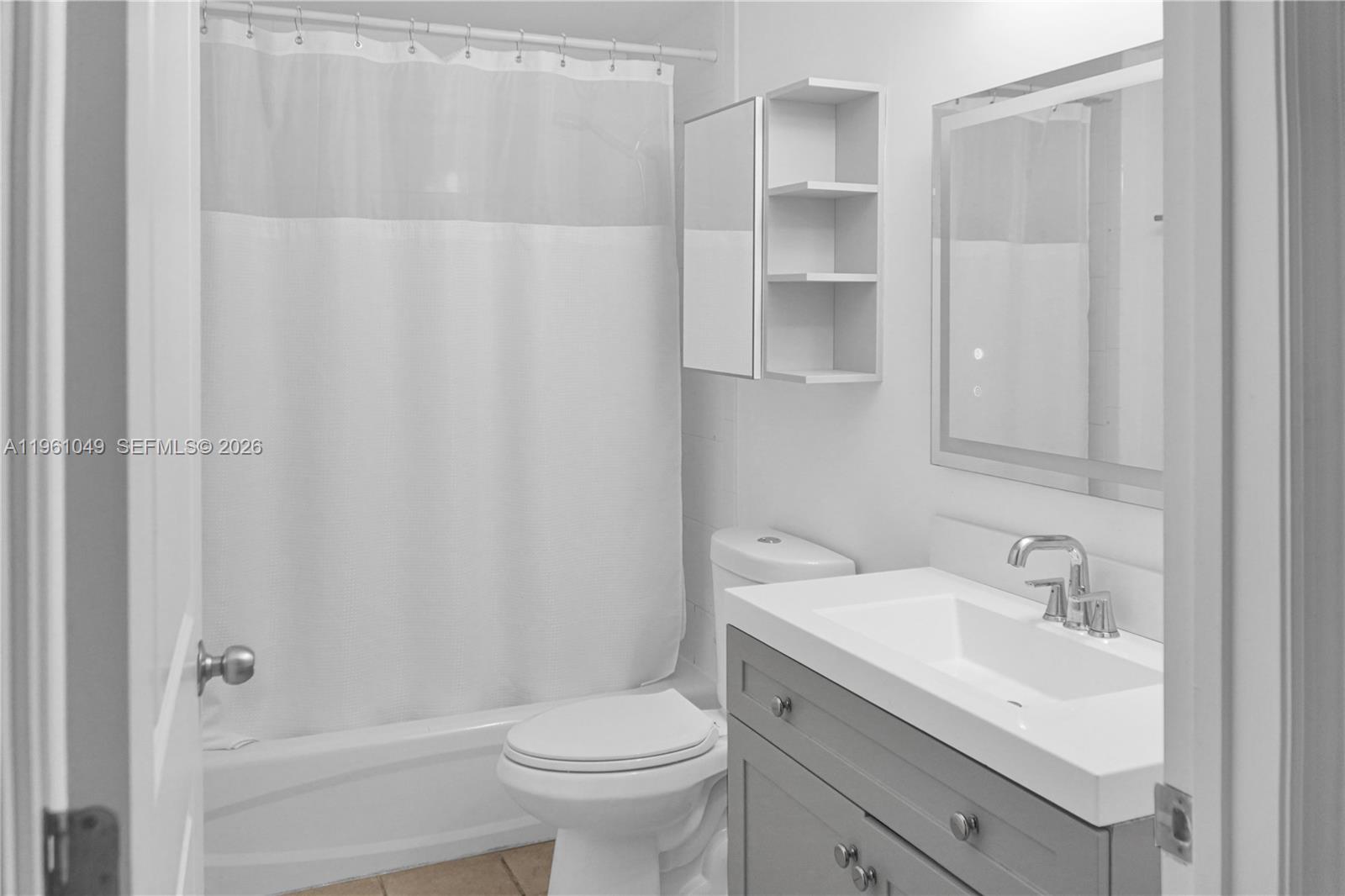 1250 S Miami Ave #2310, Miami FL 33130