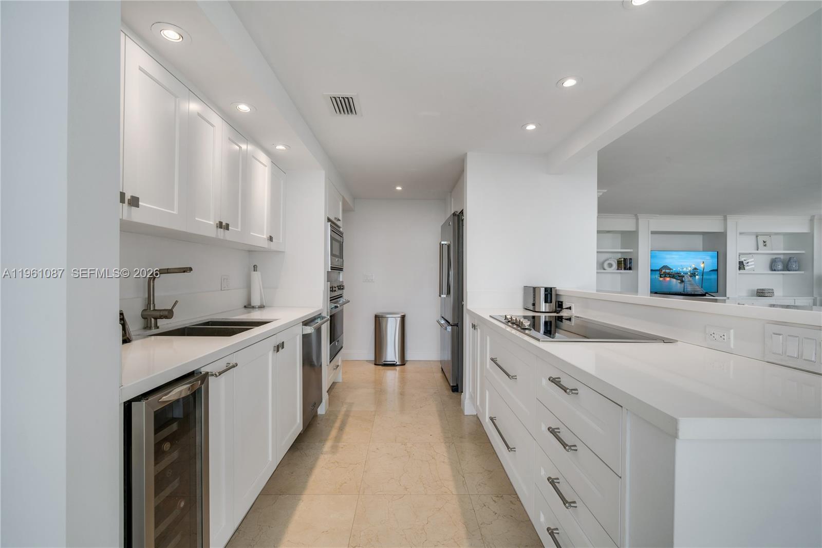 1111 Crandon Blvd #C406, Key Biscayne FL 33149