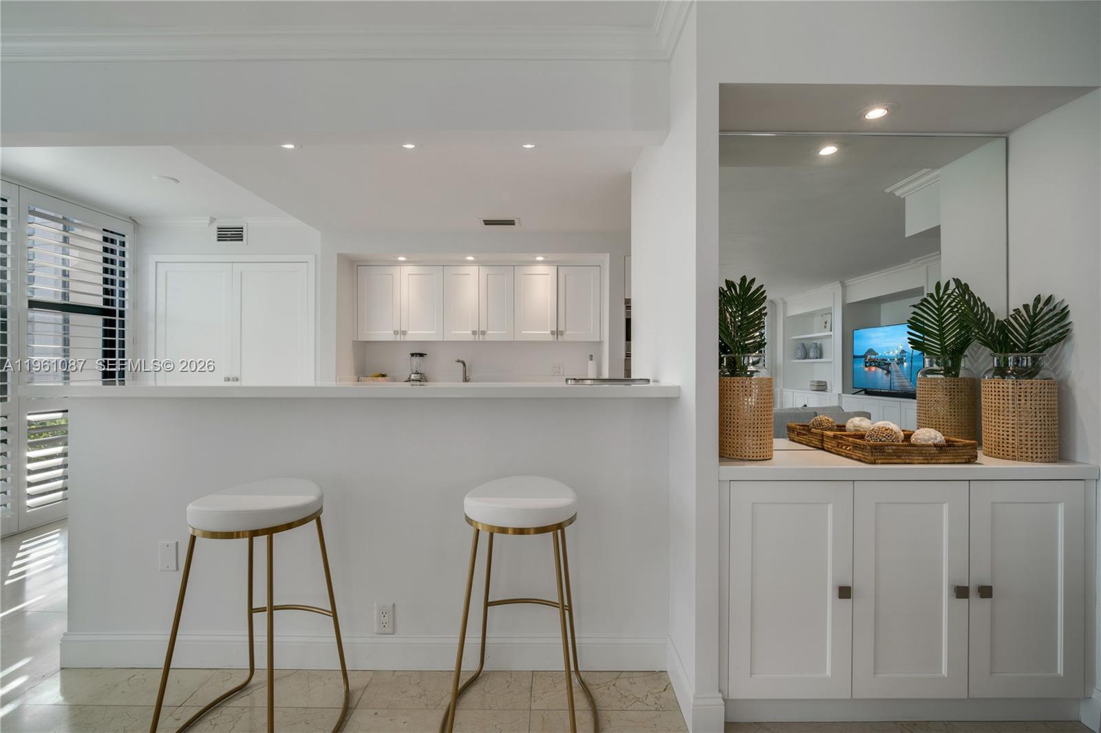 1111 Crandon Blvd #C406, Key Biscayne FL 33149
