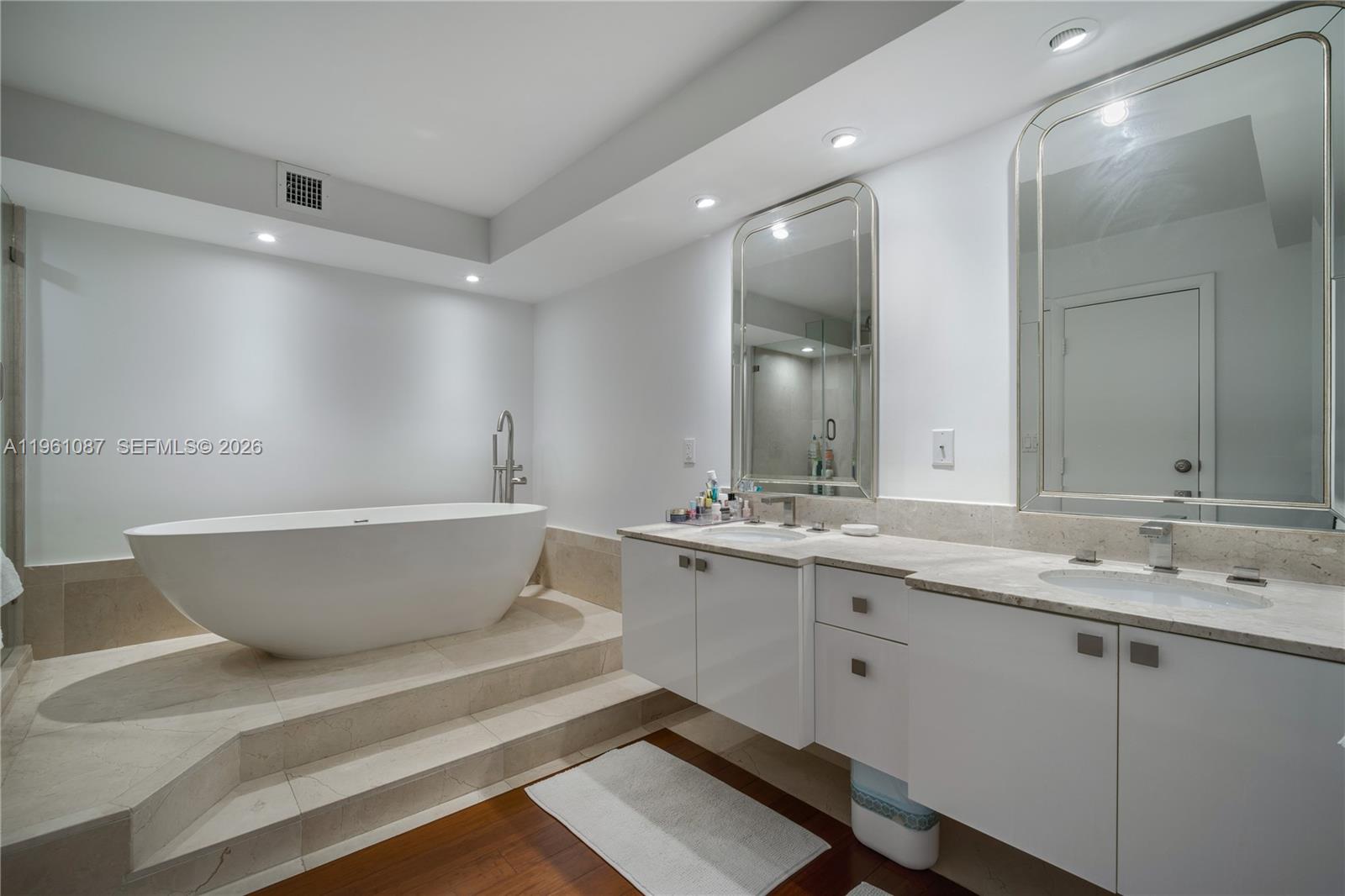 1111 Crandon Blvd #C406, Key Biscayne FL 33149