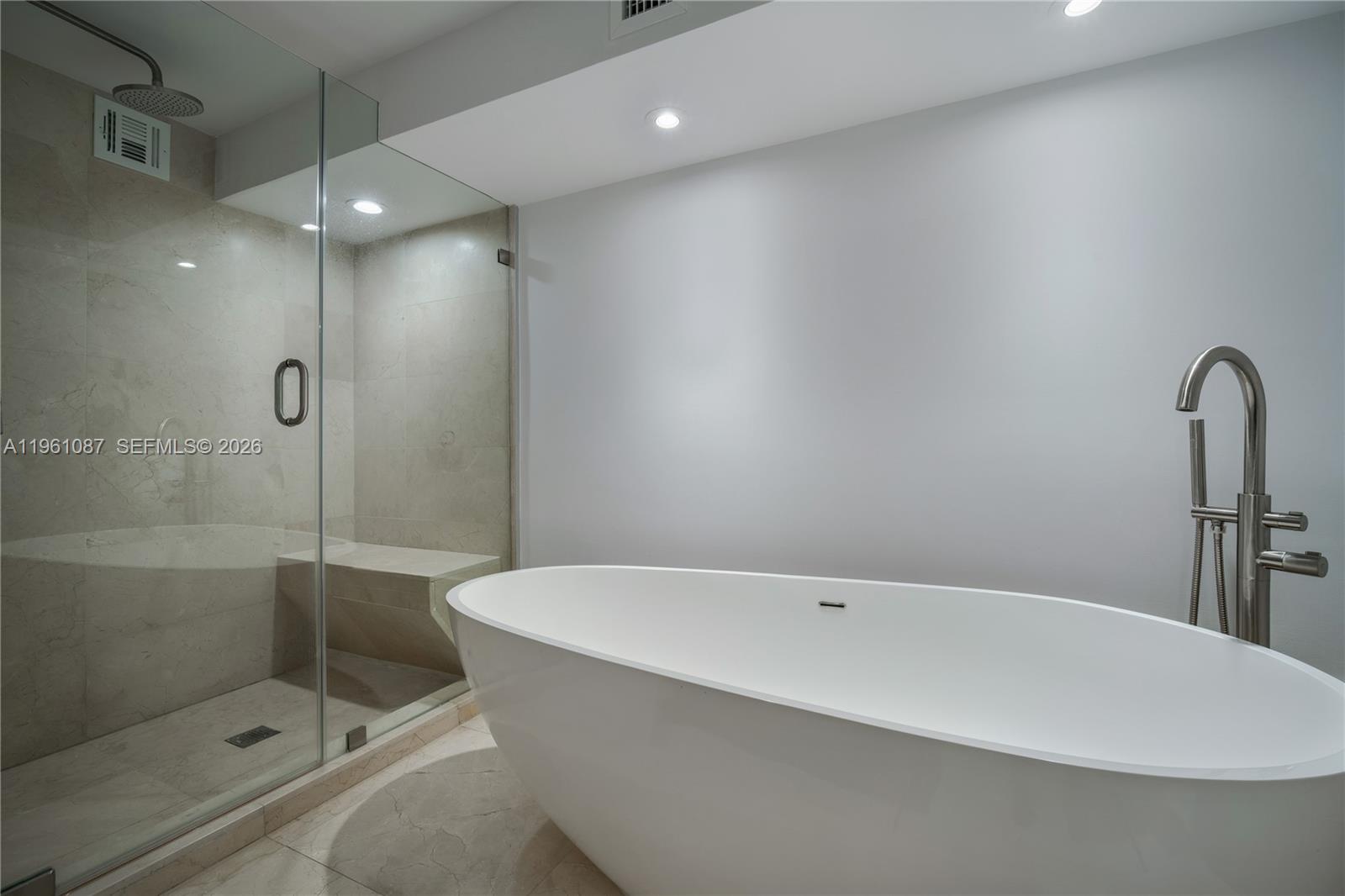 1111 Crandon Blvd #C406, Key Biscayne FL 33149