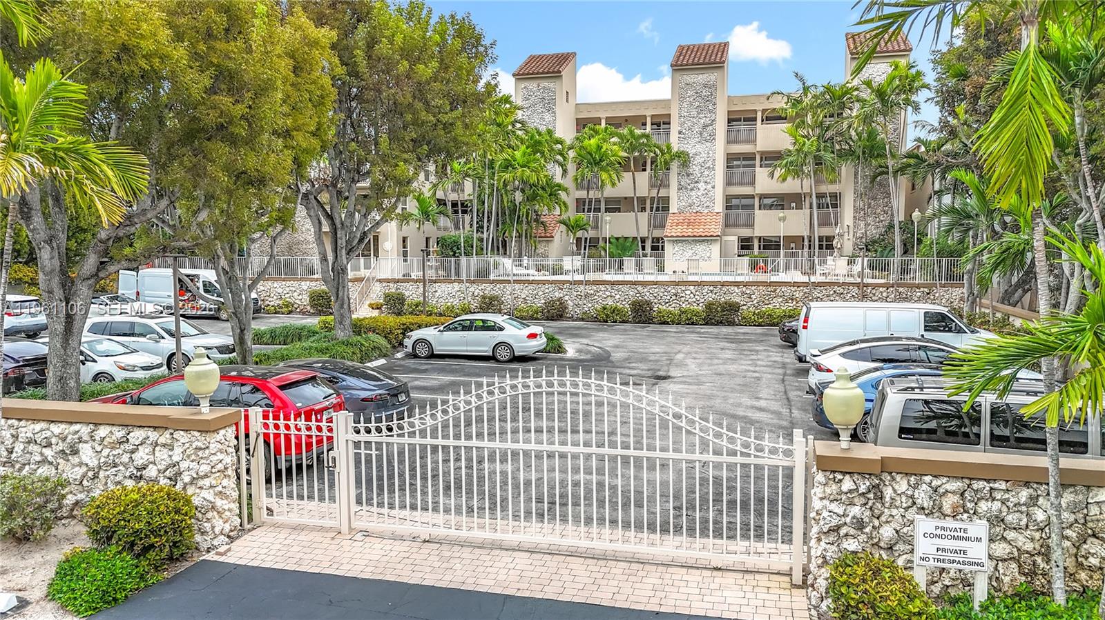 1710 S Ocean Ln #404, Fort Lauderdale FL 33316