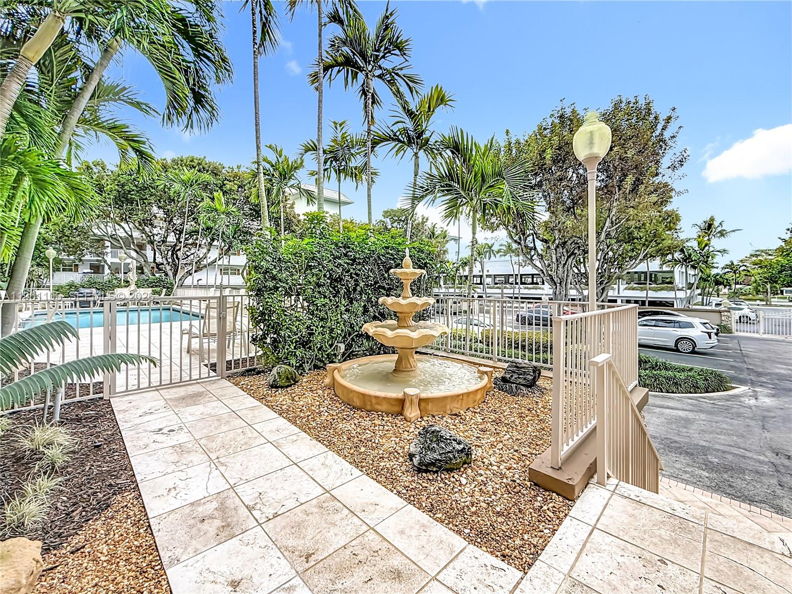 1710 S Ocean Ln #404, Fort Lauderdale FL 33316