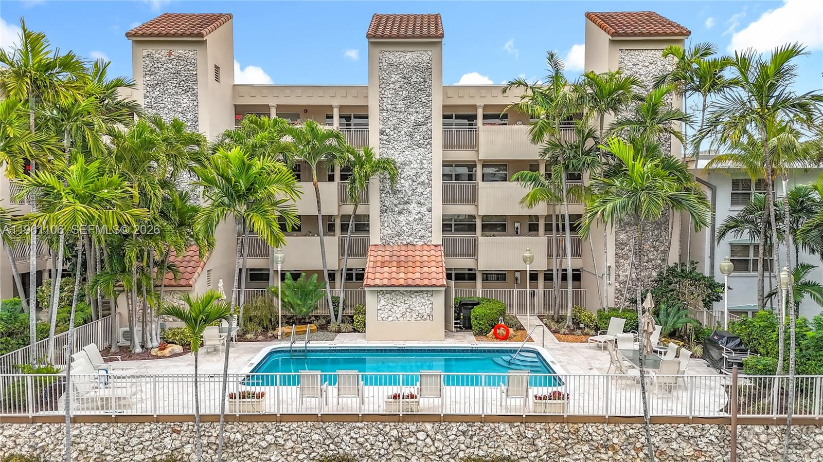 1710 S Ocean Ln #404, Fort Lauderdale FL 33316