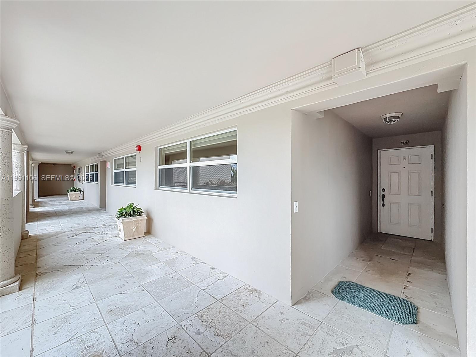 1710 S Ocean Ln #404, Fort Lauderdale FL 33316