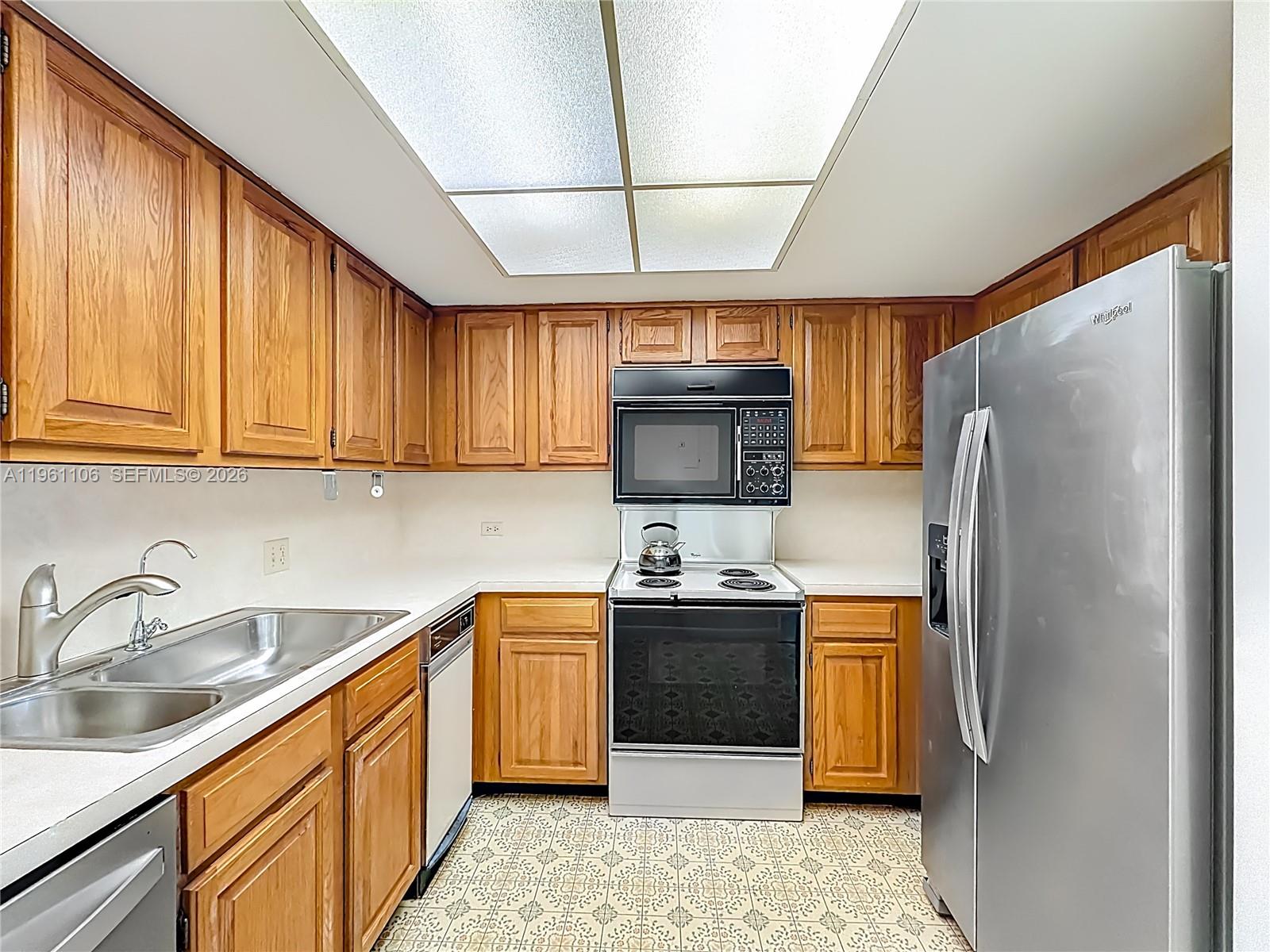 1710 S Ocean Ln #404, Fort Lauderdale FL 33316