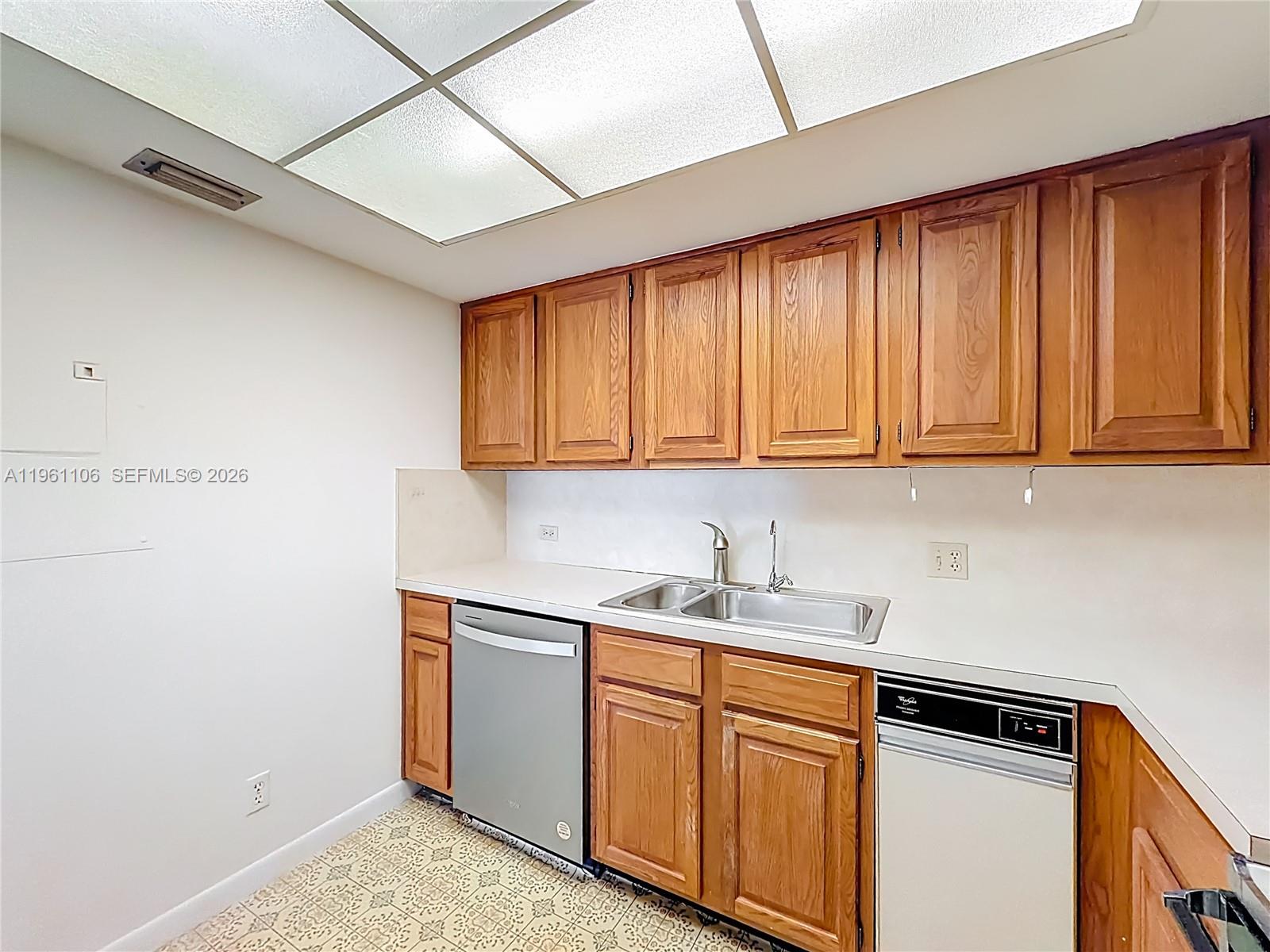1710 S Ocean Ln #404, Fort Lauderdale FL 33316