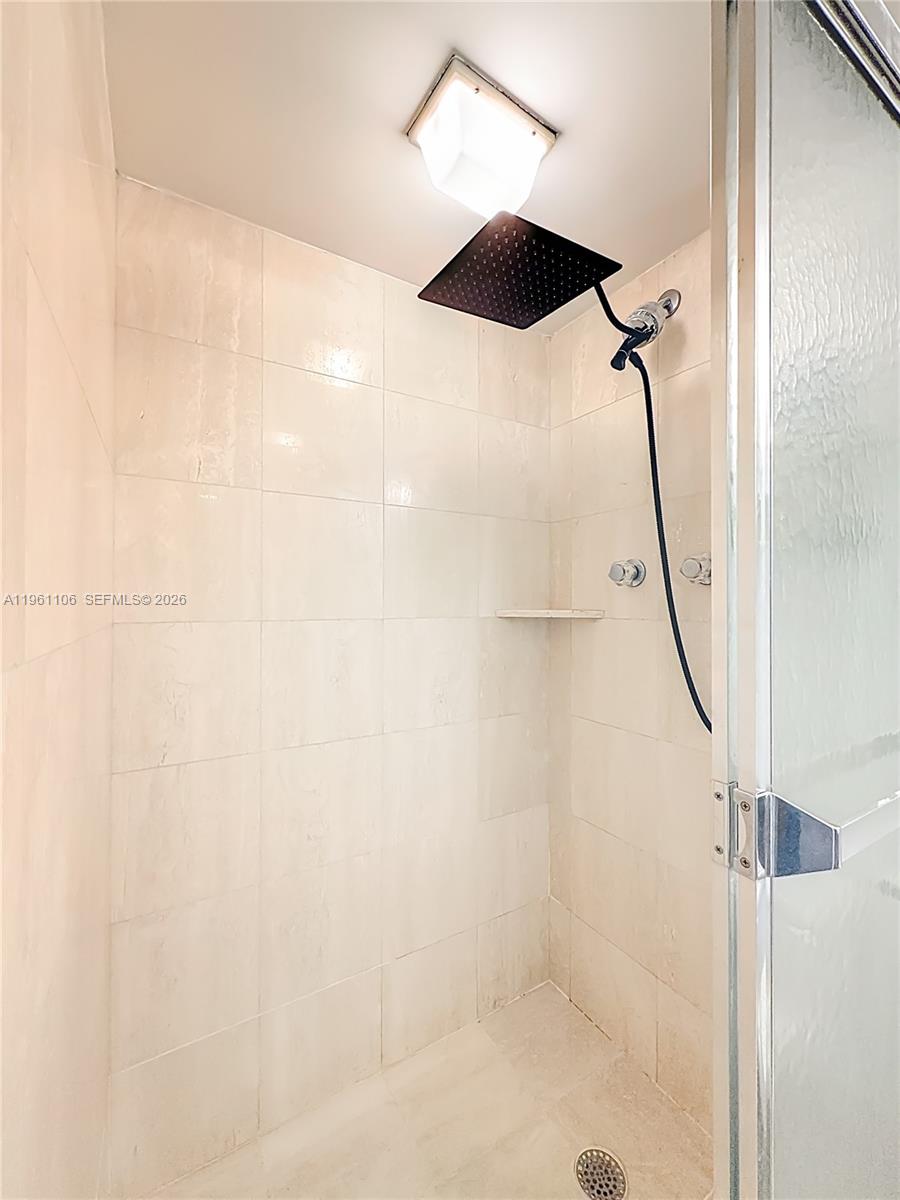 1710 S Ocean Ln #404, Fort Lauderdale FL 33316