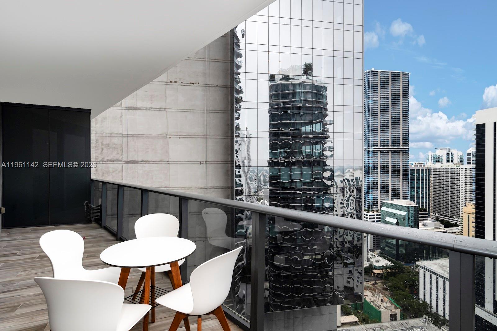 801 S Miami Ave #3803, Miami FL 33130