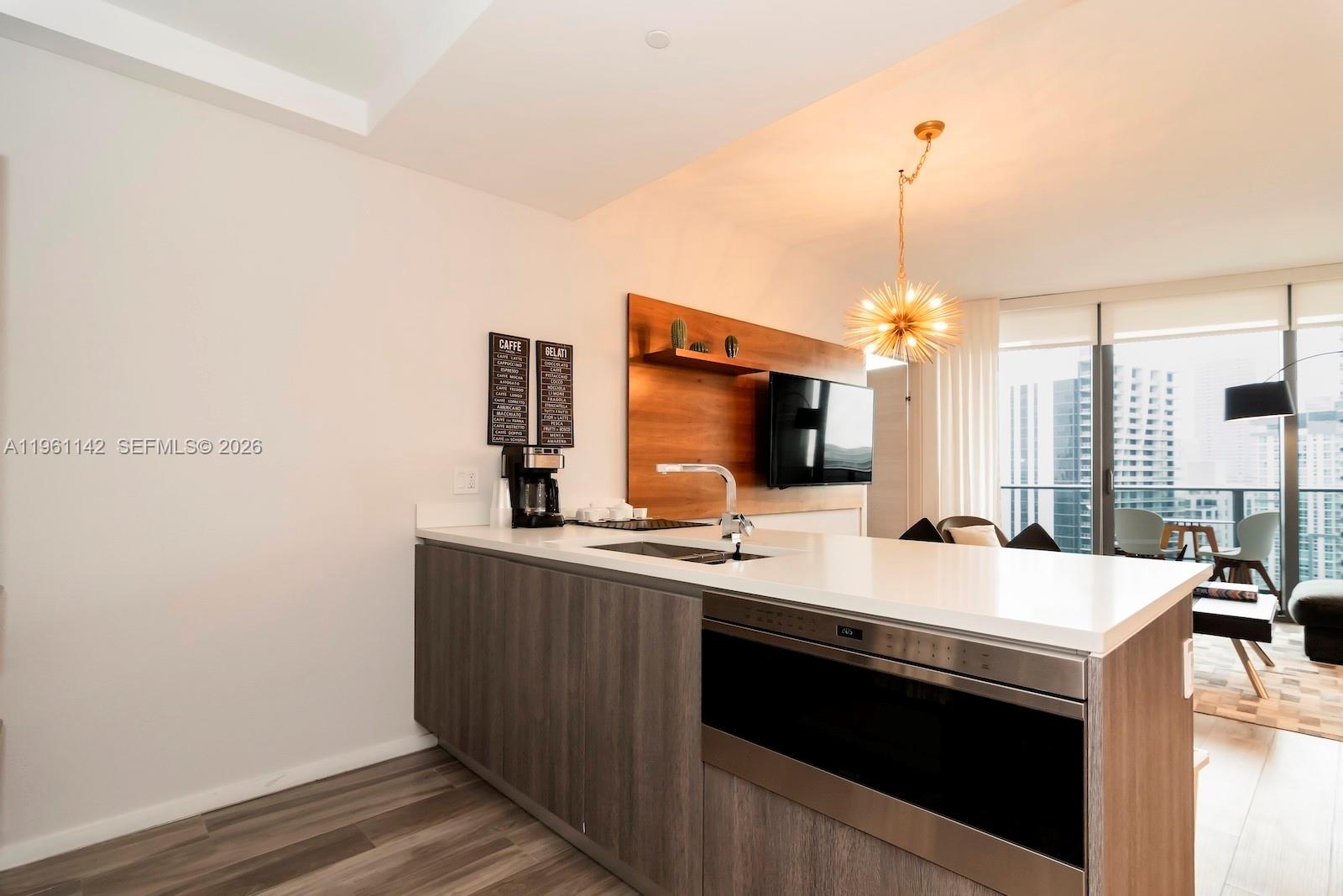 801 S Miami Ave #3803, Miami FL 33130