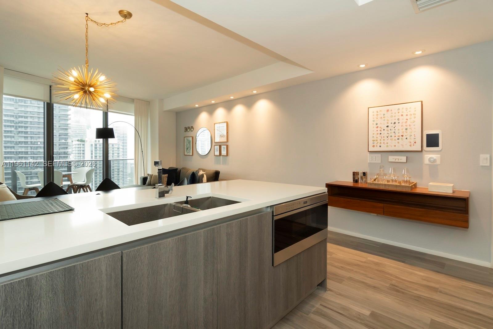 801 S Miami Ave #3803, Miami FL 33130