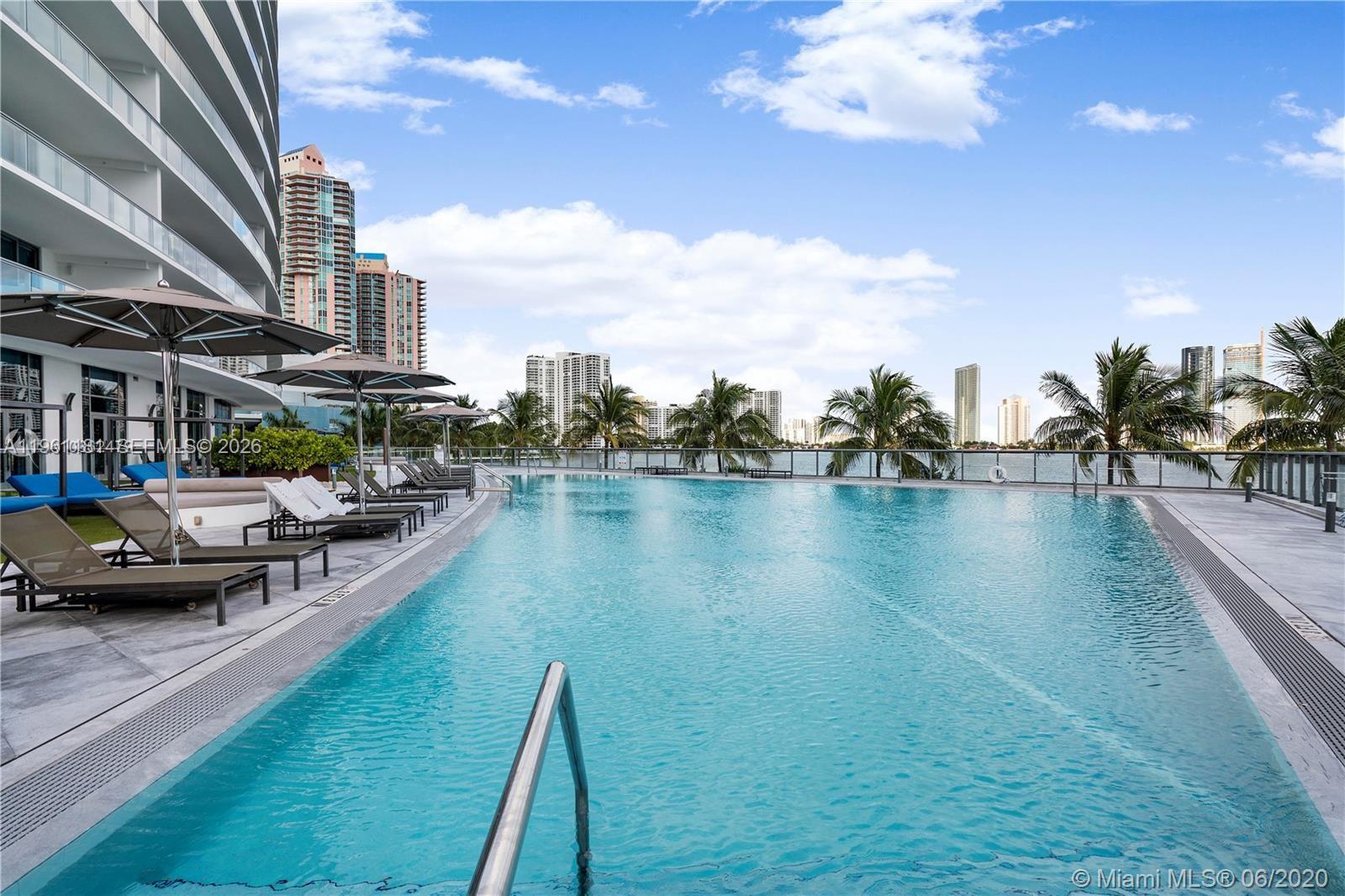 3300 NE 188th St #LPH16, Aventura FL 33180