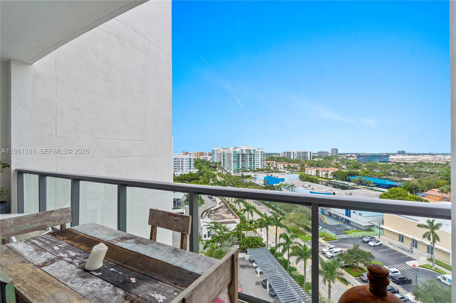 3300 NE 188th St #LPH16, Aventura FL 33180